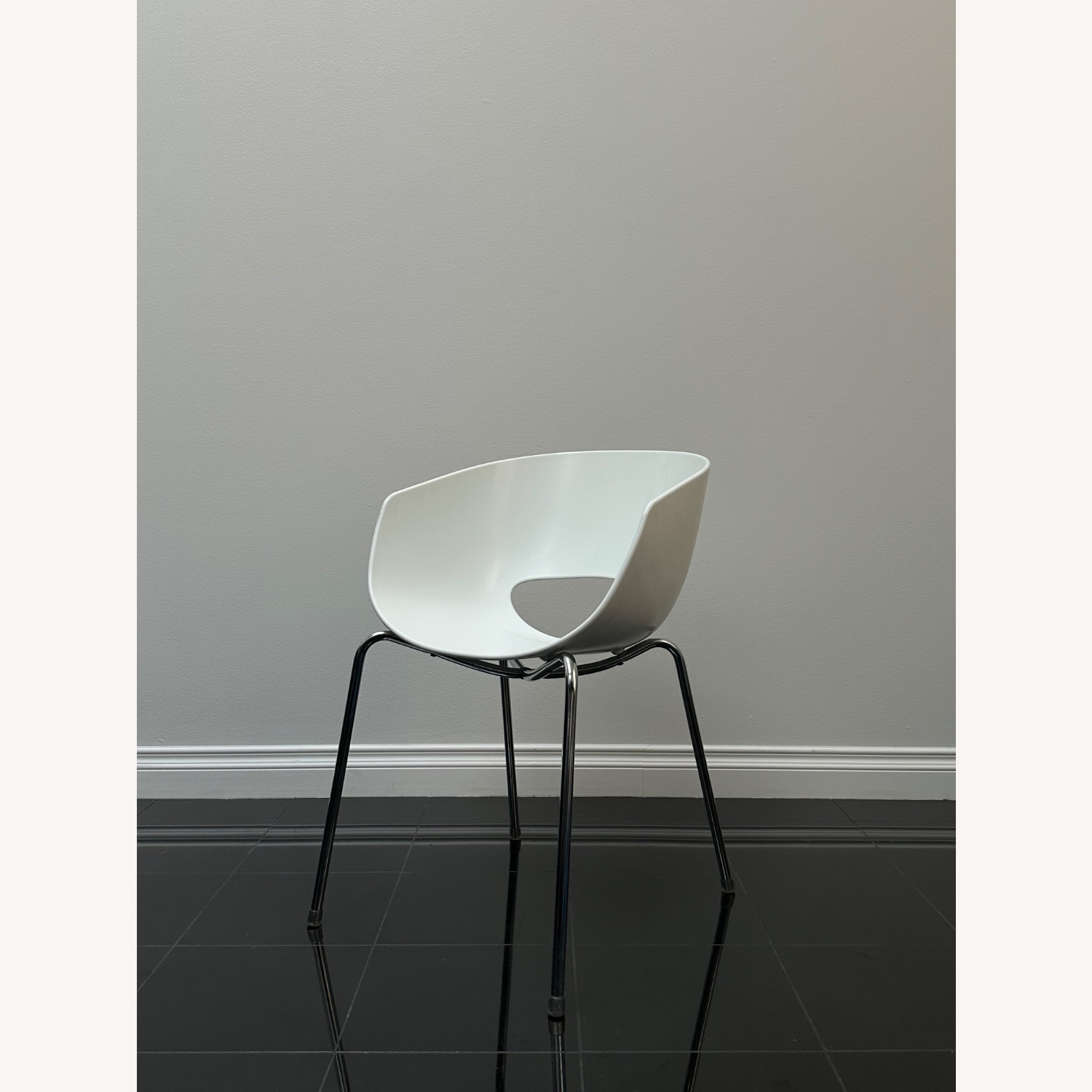 Vintage/Antique White Plastic Dining Chairs - image-3