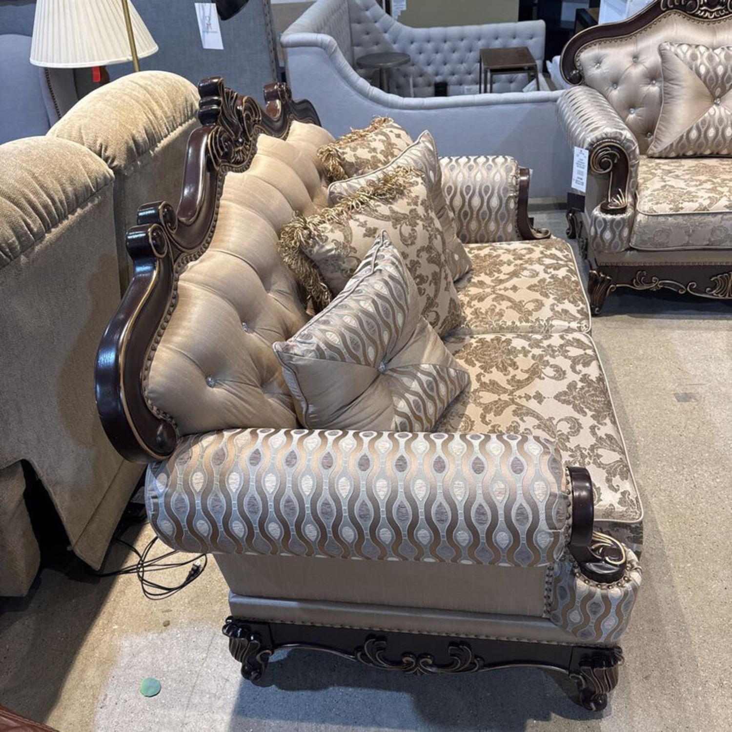 Homelegance Balthasar Cherry Loveseat - image-3