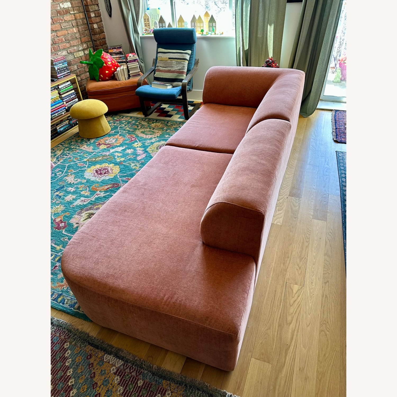 Isla Modern Sectional Sofa - image-3