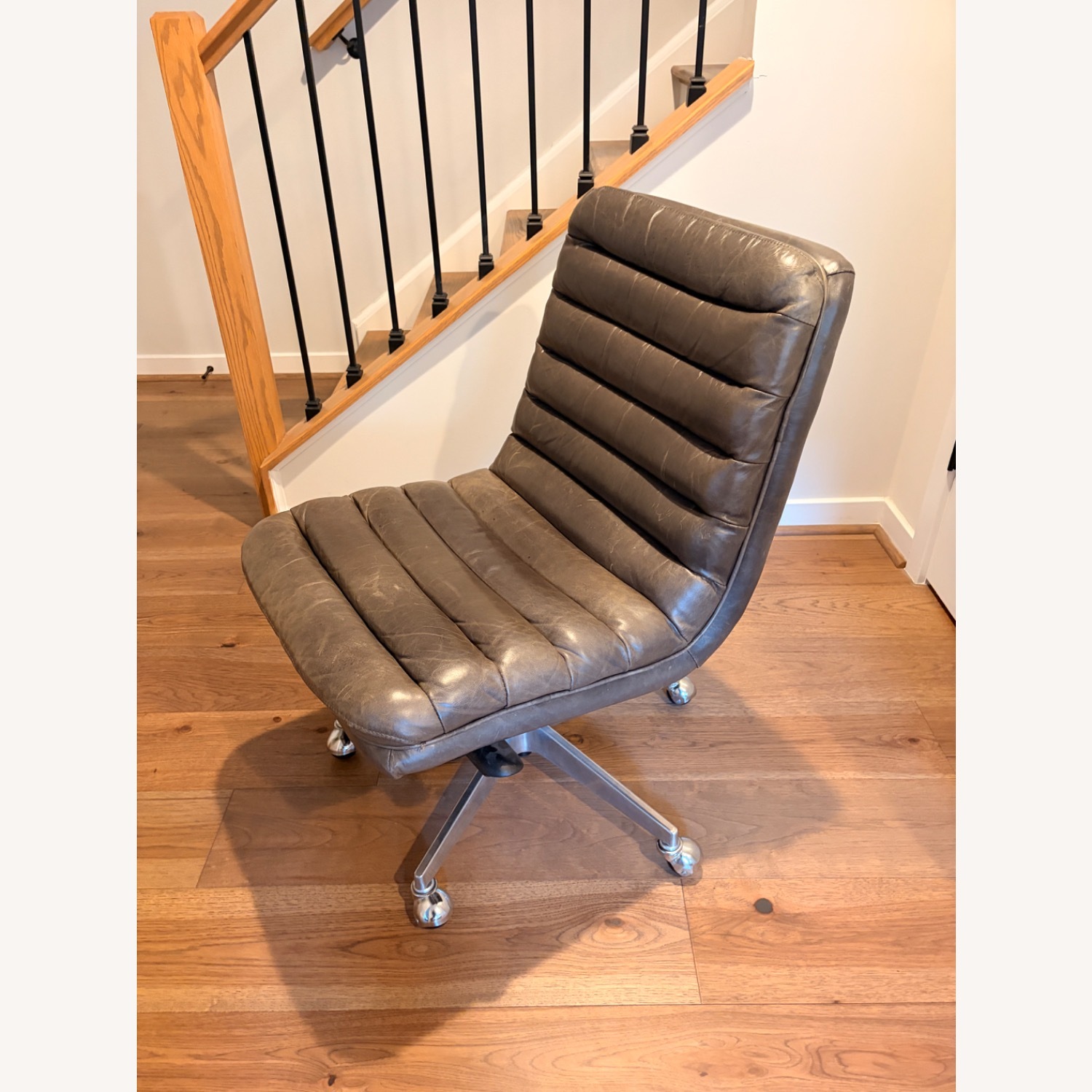 Hooker Furniture Wyatt Leather Office Chair - image-2