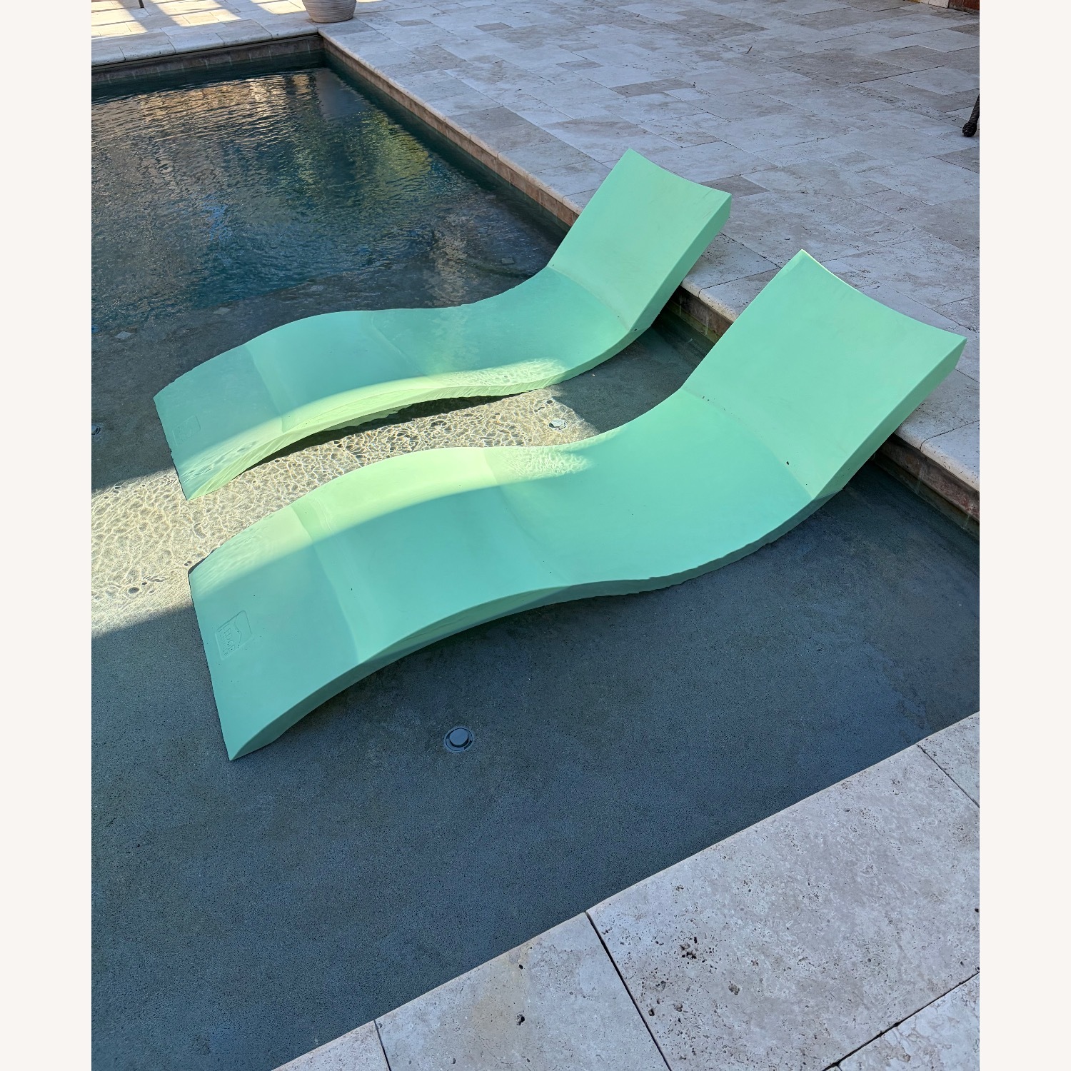 Ledge Lounger Signature Chaise Chair  - image-2