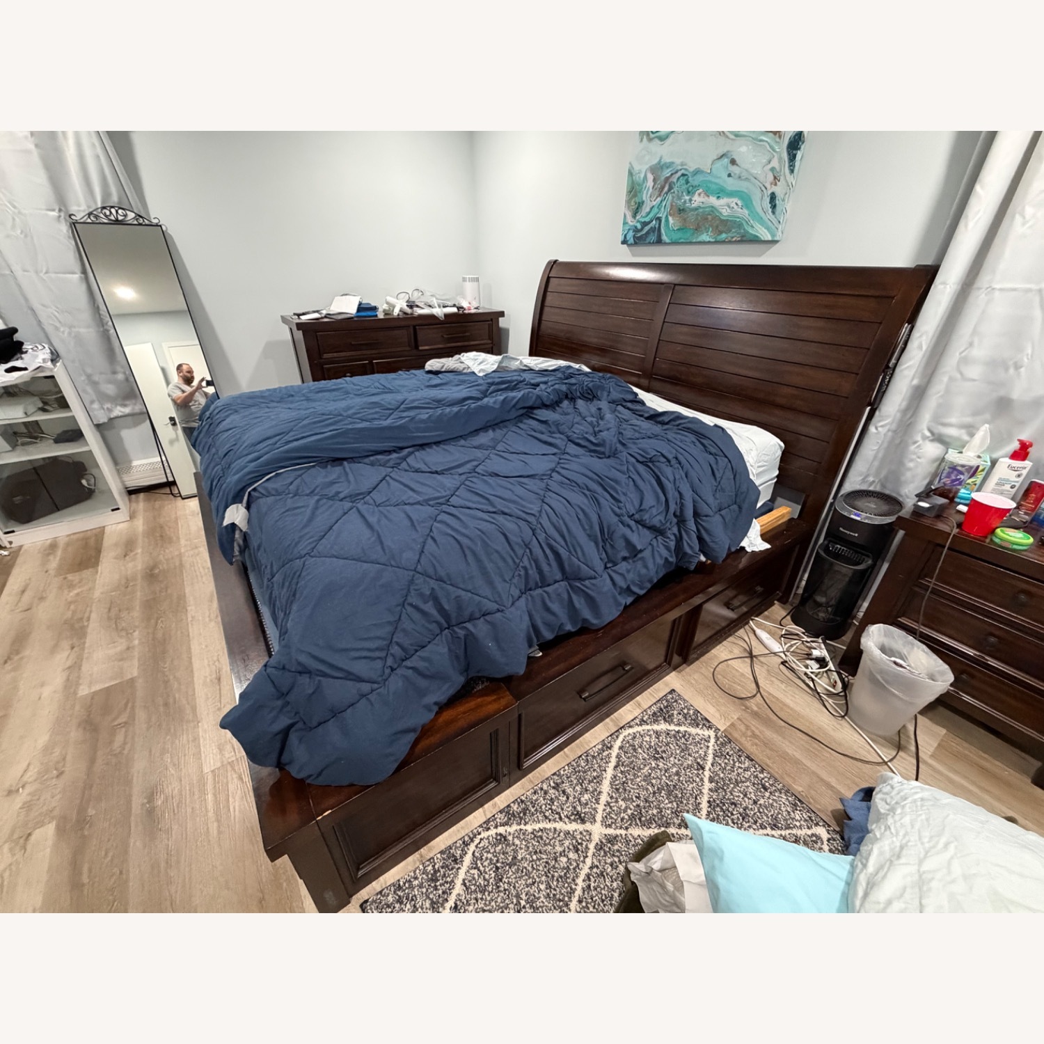 Bob's Discount Furniture Dark Brown Wood King Bed - image-1