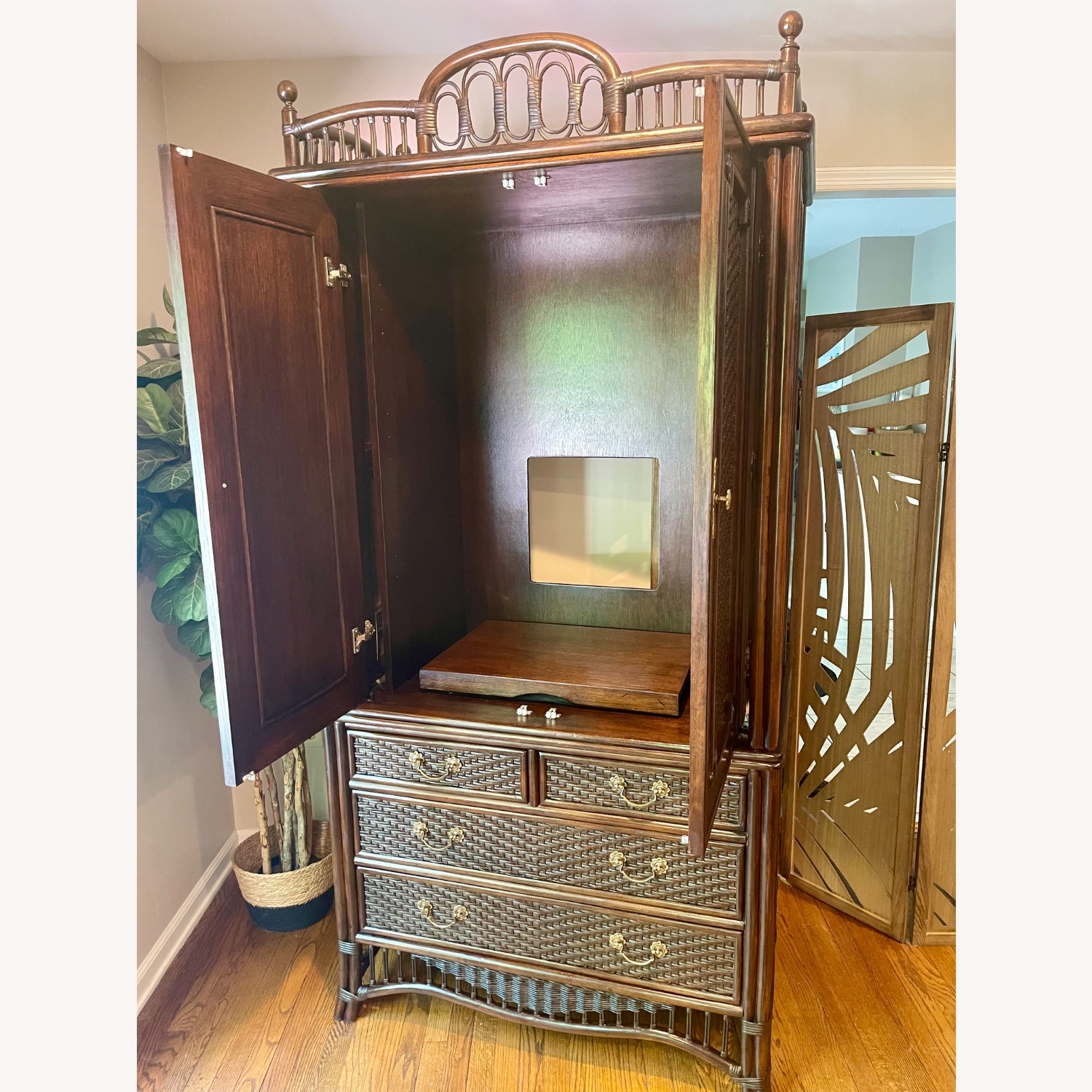 Rare Ficks Reed Rattan Armoire / TV / Bar Cabinet - image-5