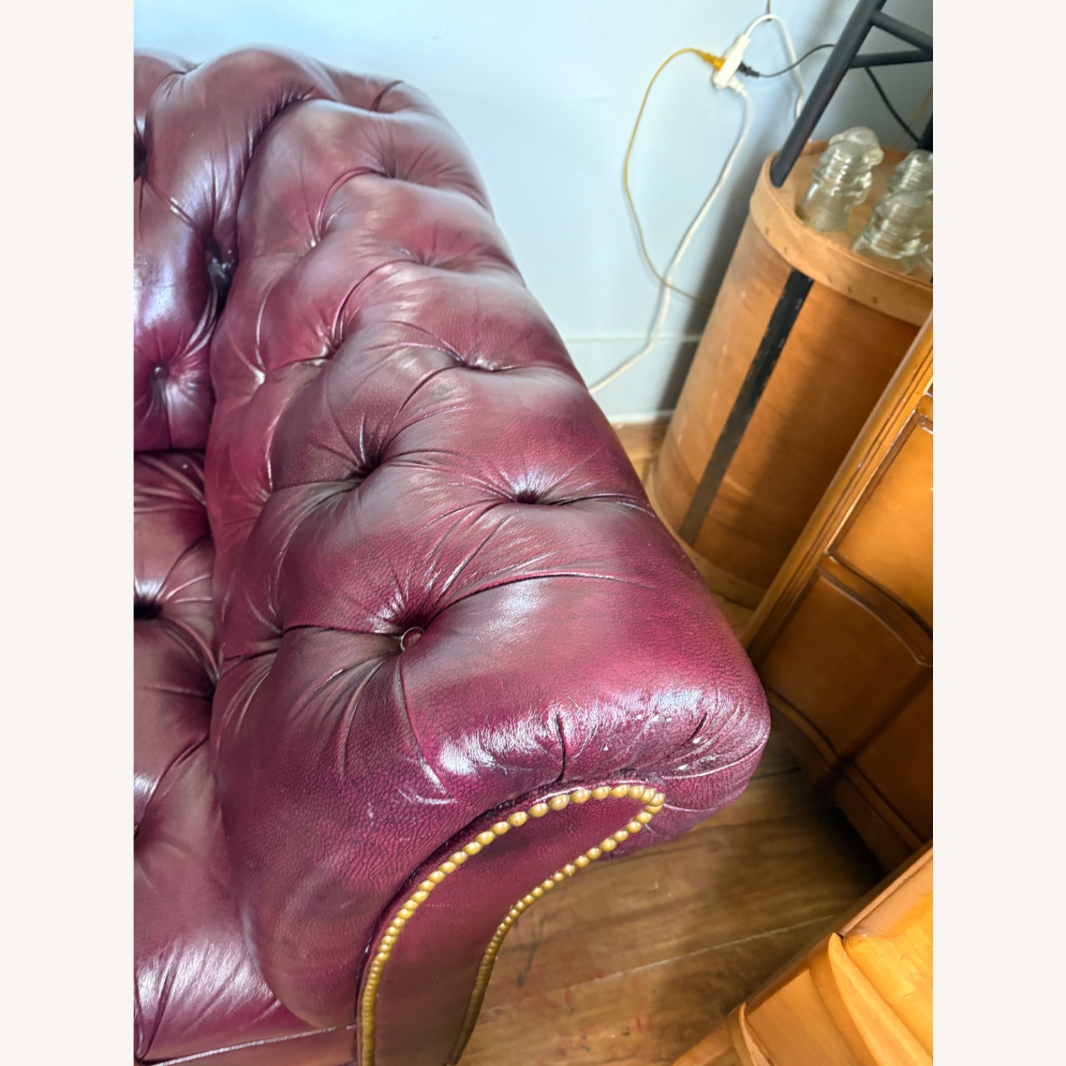 American Furniture Classics 2 Seater Sofa - image-6