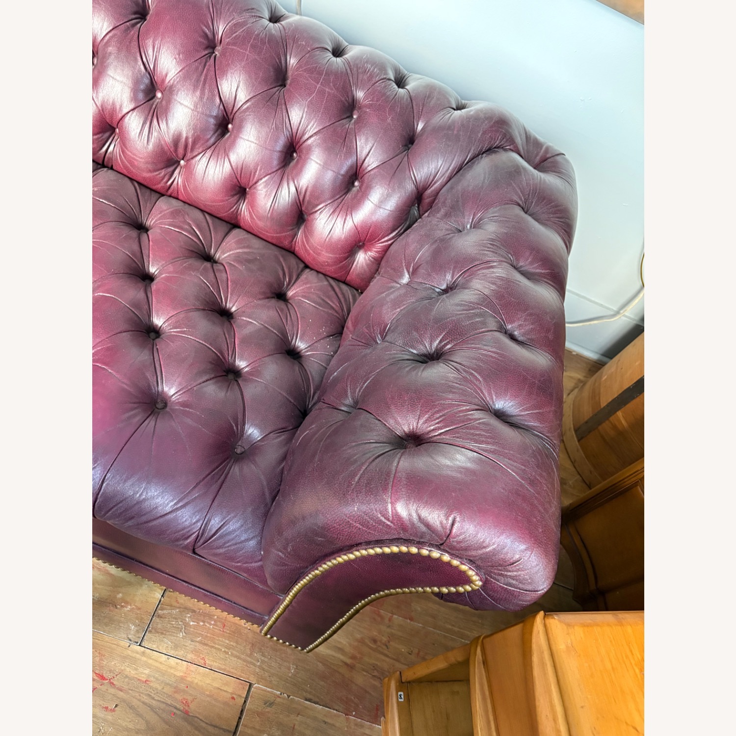 American Furniture Classics 2 Seater Sofa - image-9