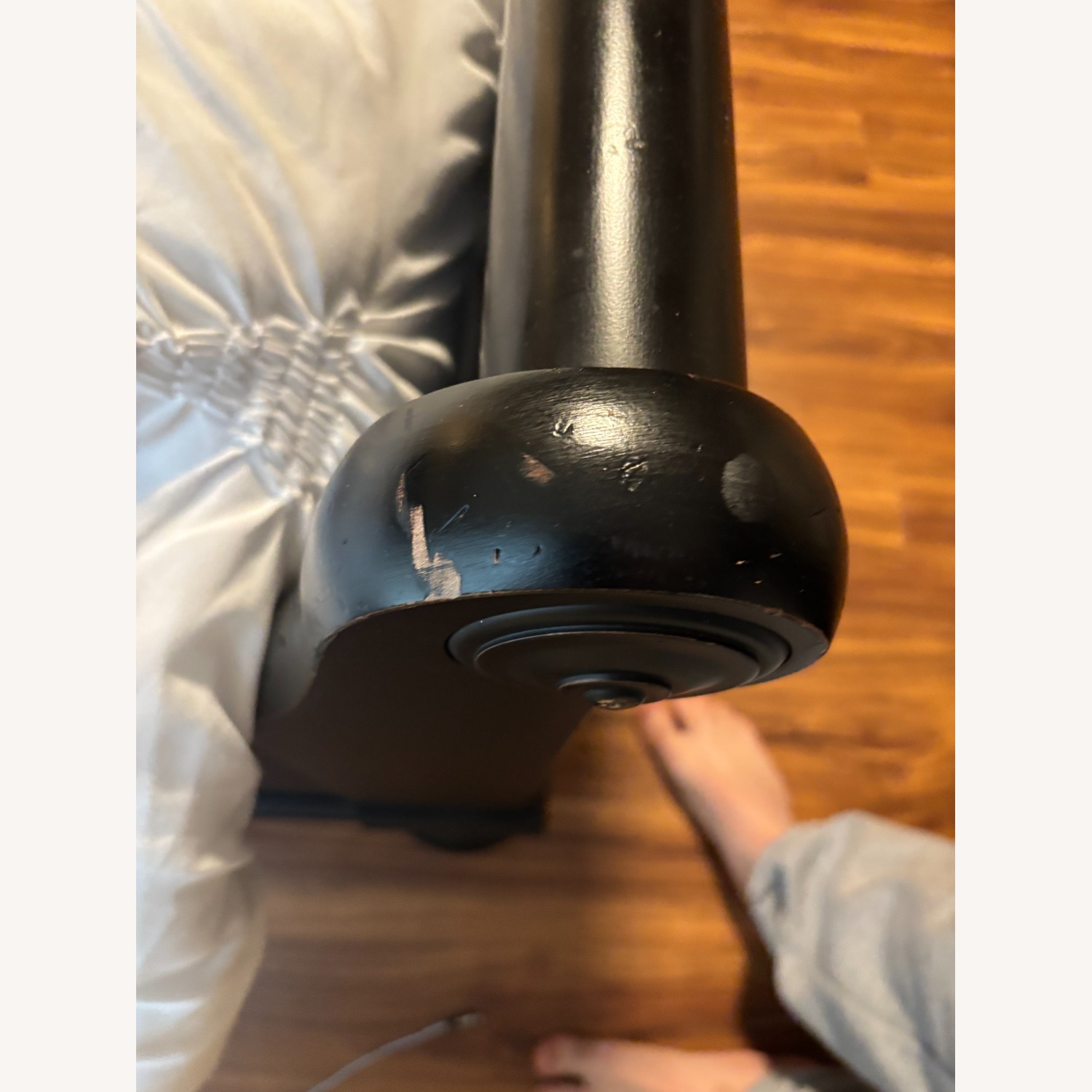 Ethan Allen Black Wood Queen Bed - image-5