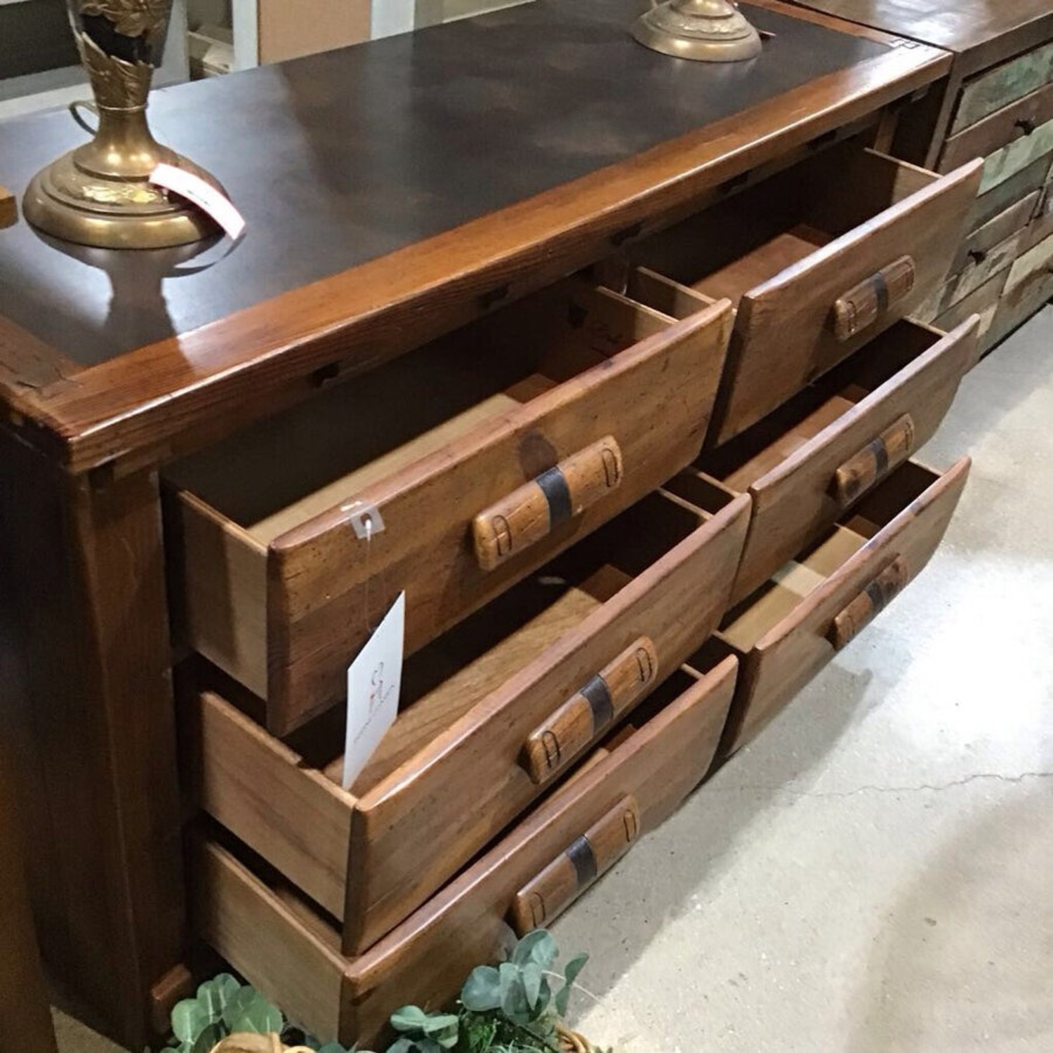 Links-Taylor Rawhide Wagon Wheel 6-Drawer Dresser - image-6