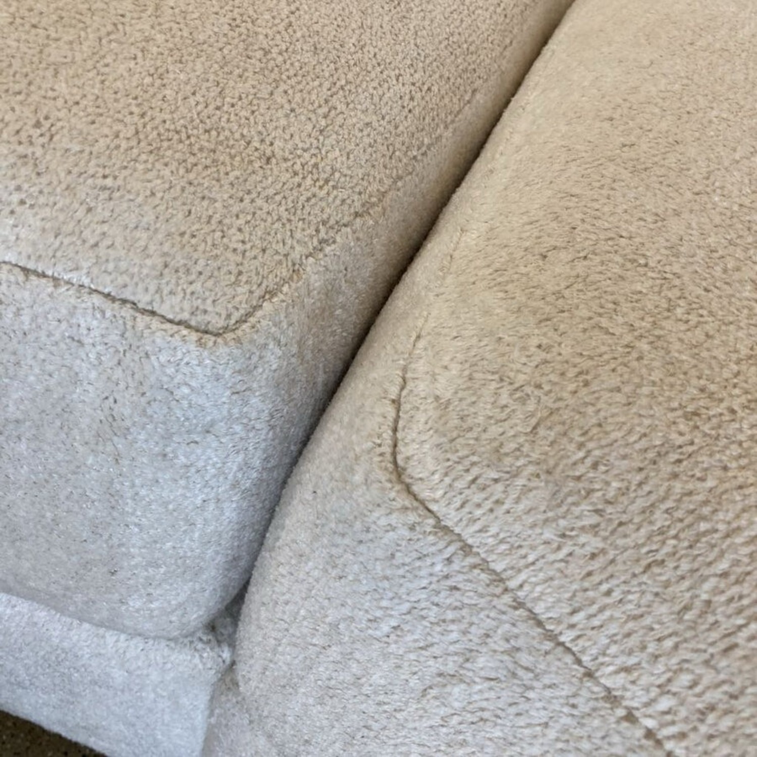 Custom Chenille Curved 3pc Sectional Cream  - image-13