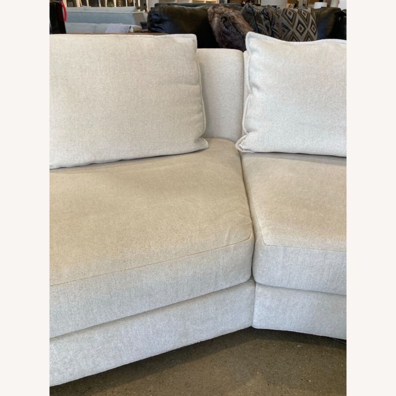 Custom Chenille Curved 3pc Sectional Cream  - image-7