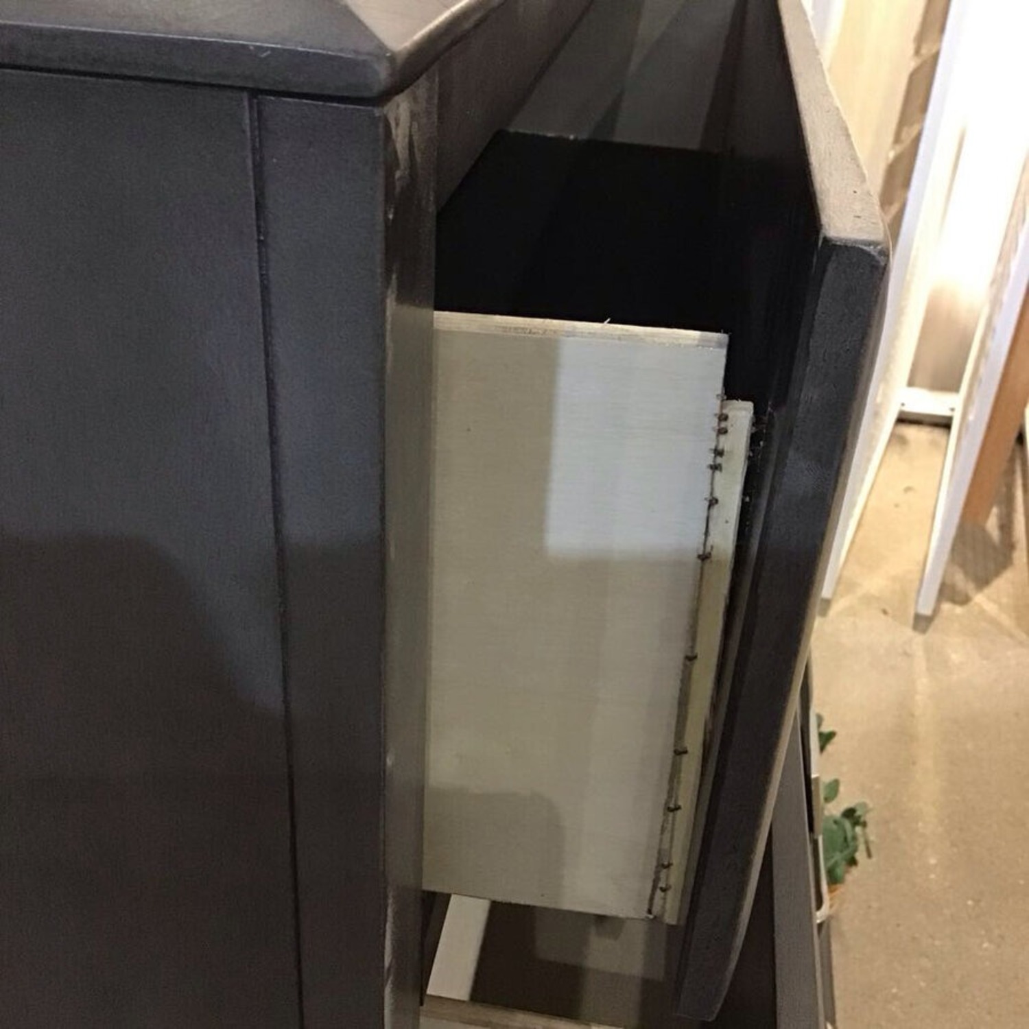 Caitbrook Tall 5-Drawer Dresser - image-13