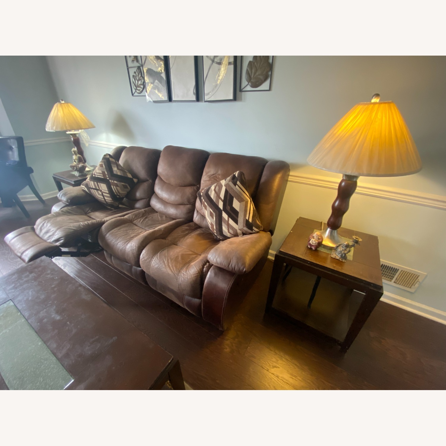 Bob's Discount Furniture 3+ Seater Sofa - image-2