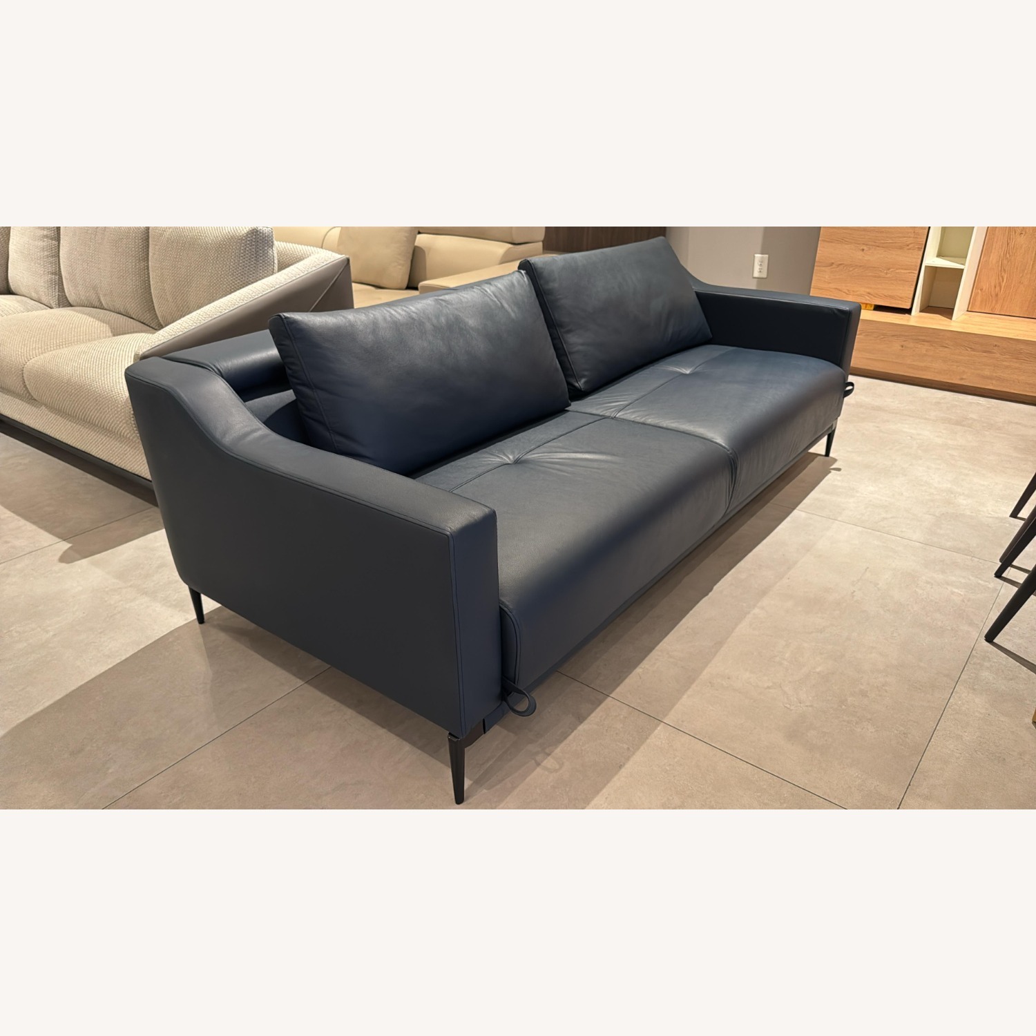 Lazzoni Milda 2 Seater Sofa - image-2
