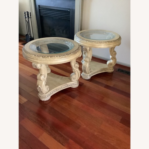 Used Schnadig Side Tables for sale on AptDeco