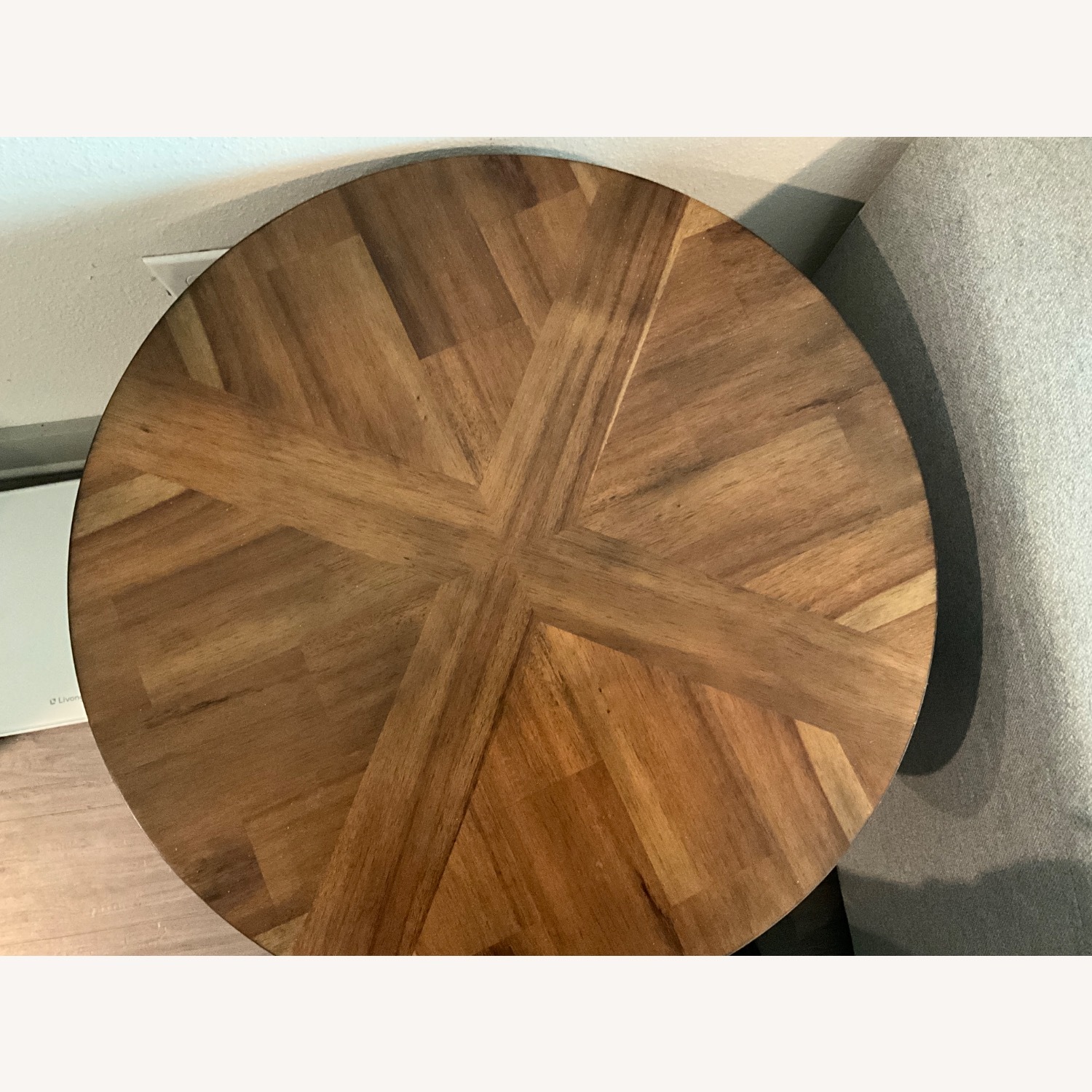 Ashley Roybeck 3 Piece Table Set - image-2