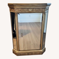 Neiman Marcus (Horchow) With Storage