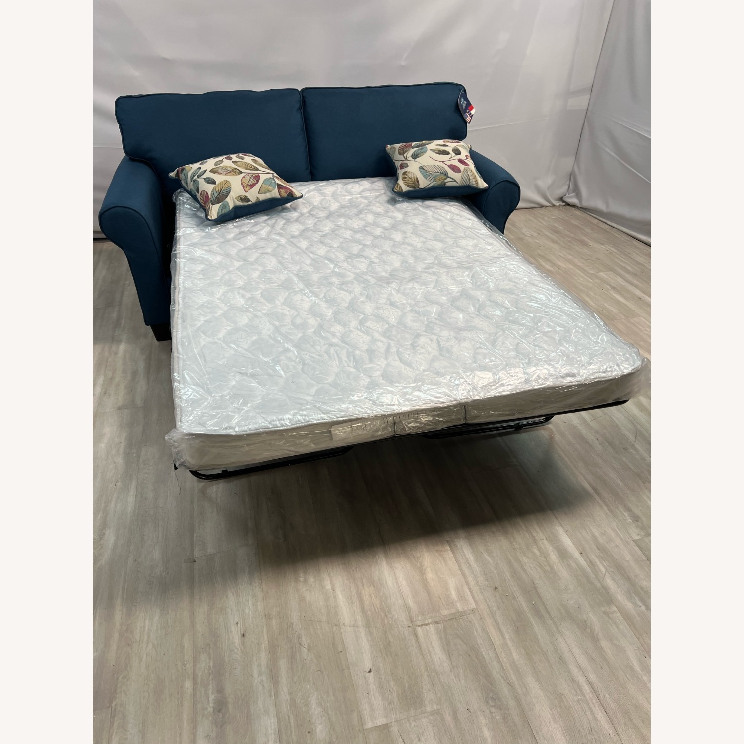 Three Posts Langenfeld Upholstered Sleeper Sofa - image-7