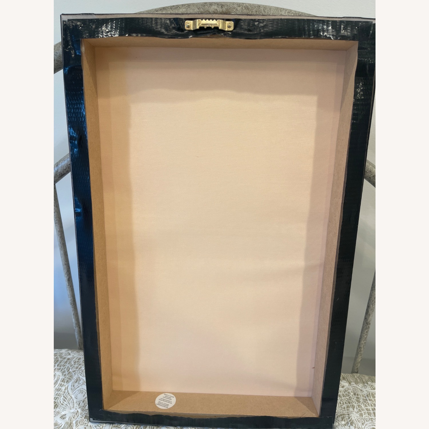 White Fabric Wall Decor - image-4