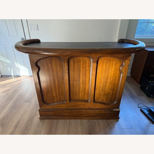 Used Drexel Heritage Stand-Up Classic Bar for sale on AptDeco