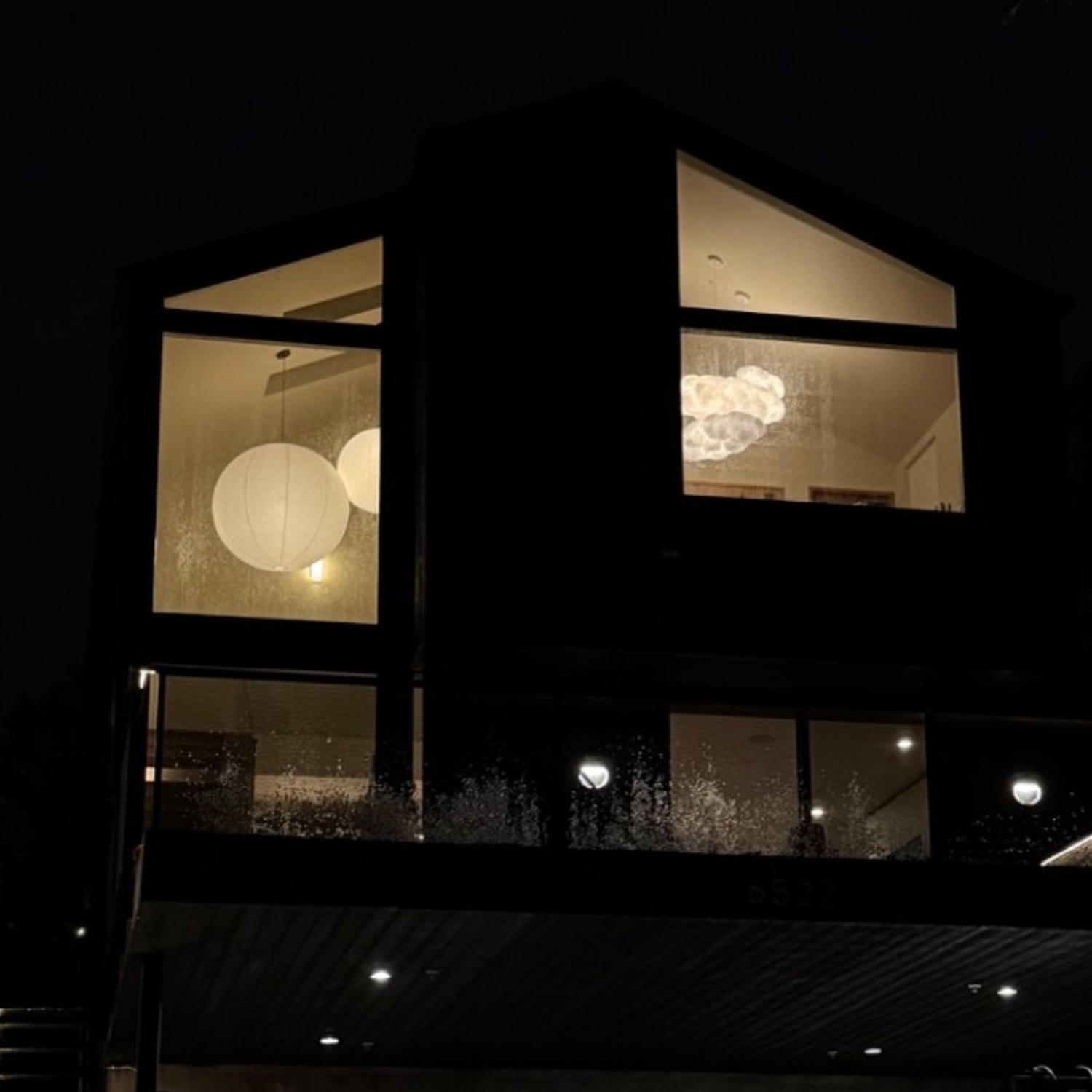 Noguchi Luna Washi Paper Pendant Shade - image-7