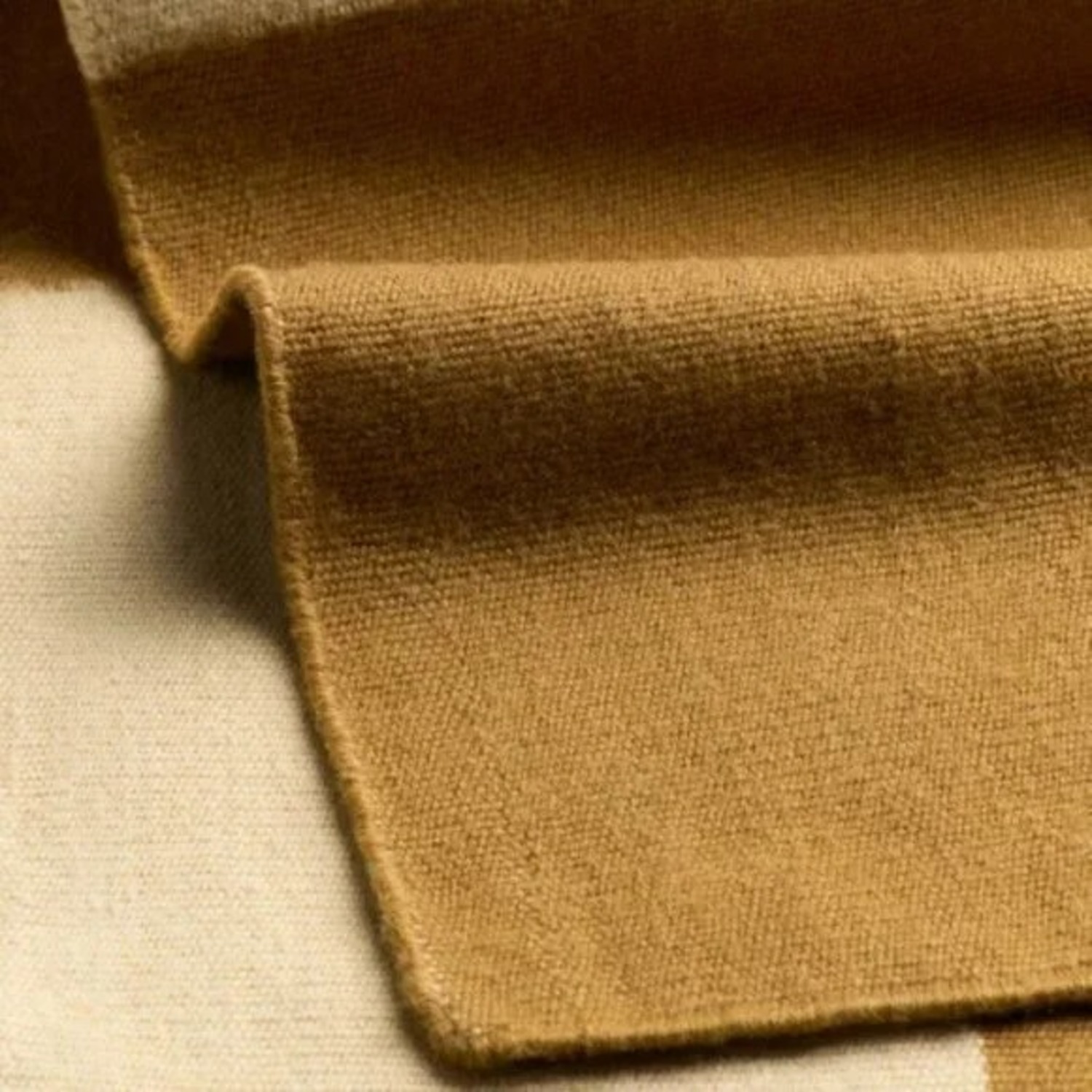 Nordic Knots Wool Throw - Leo - image-4