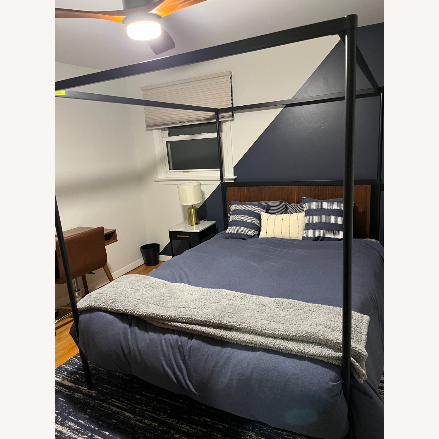 Black Metal Full Bed - image-3