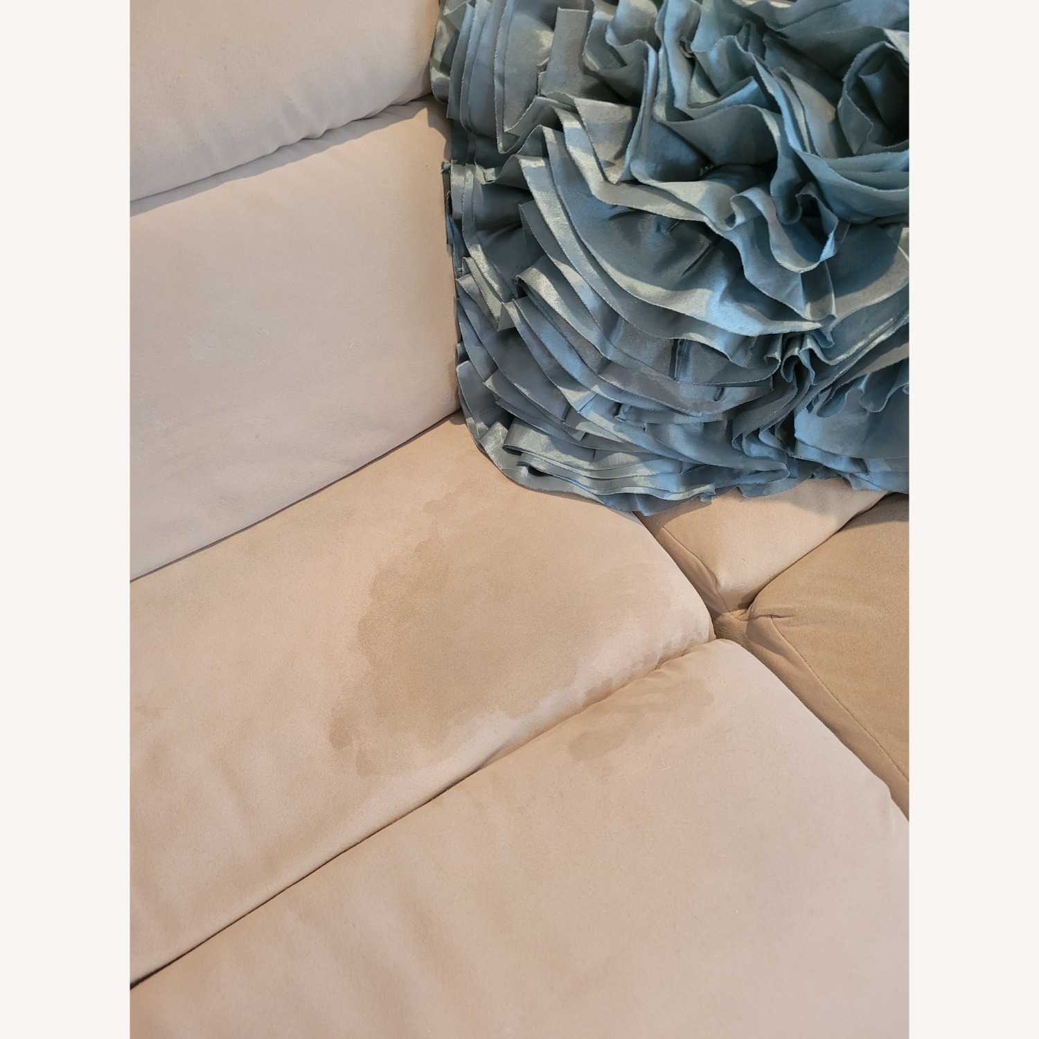 Vintage/Antique Ivory Suede 6 Piece Sectional - image-3