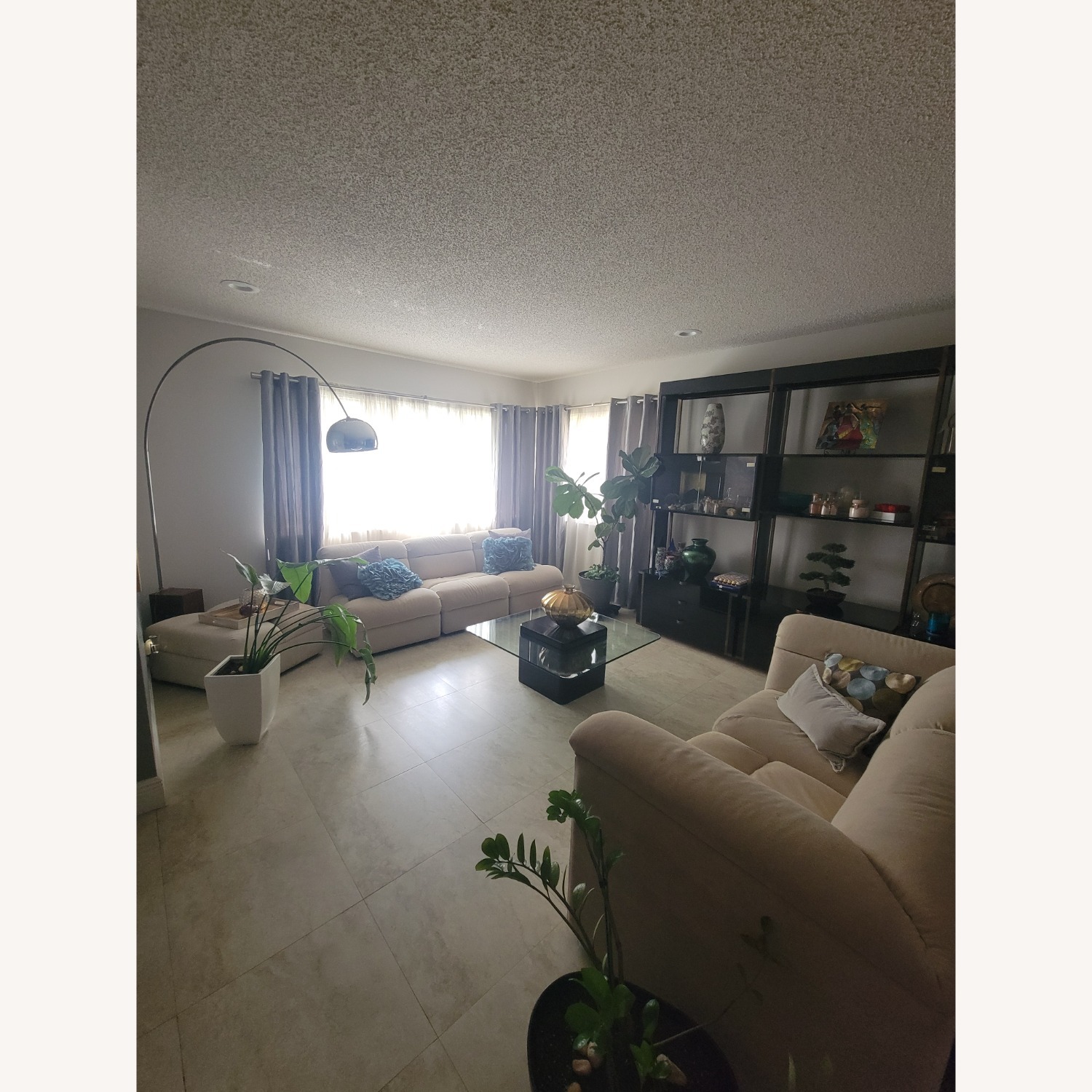 Vintage/Antique Ivory Suede 6 Piece Sectional - image-5