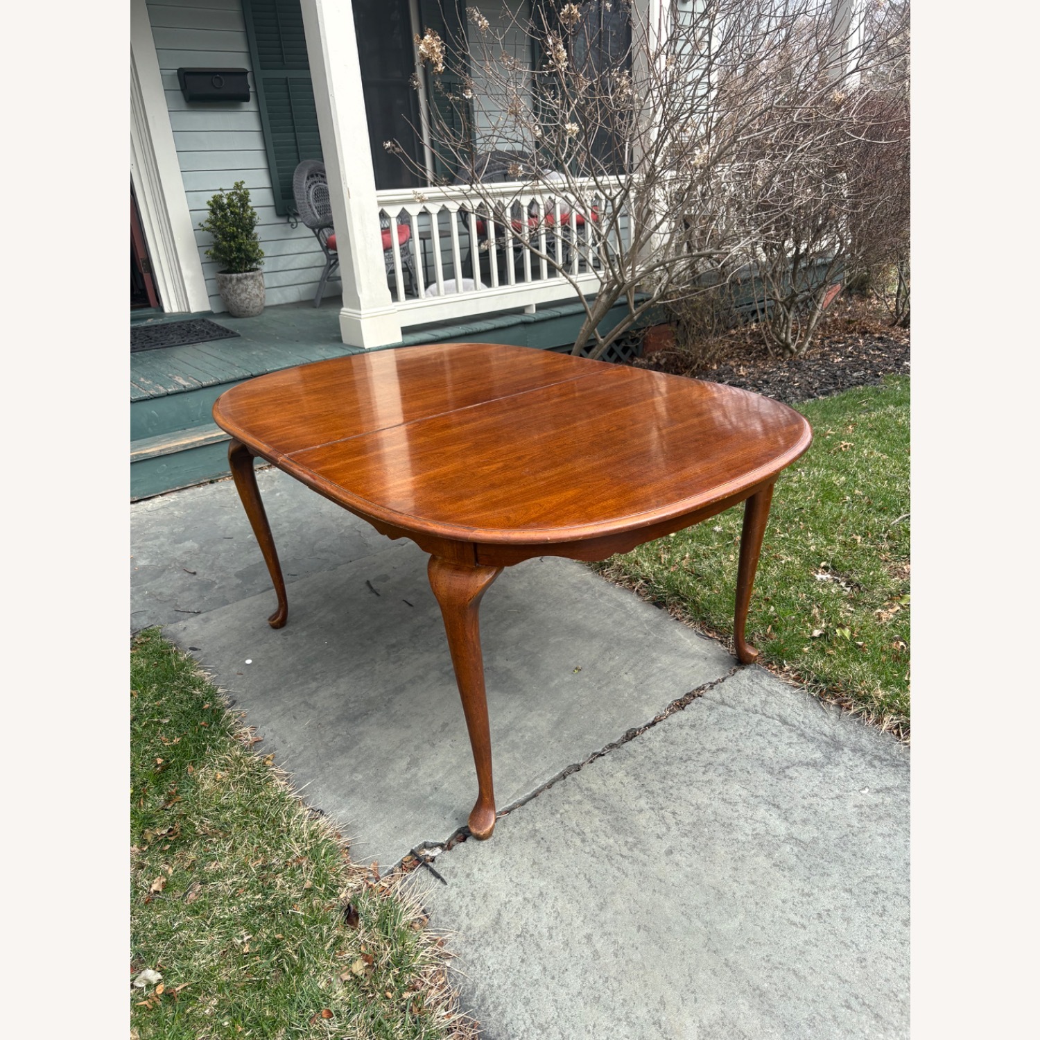 Extendable Broyhill Dark Brown Dining Table - image-1