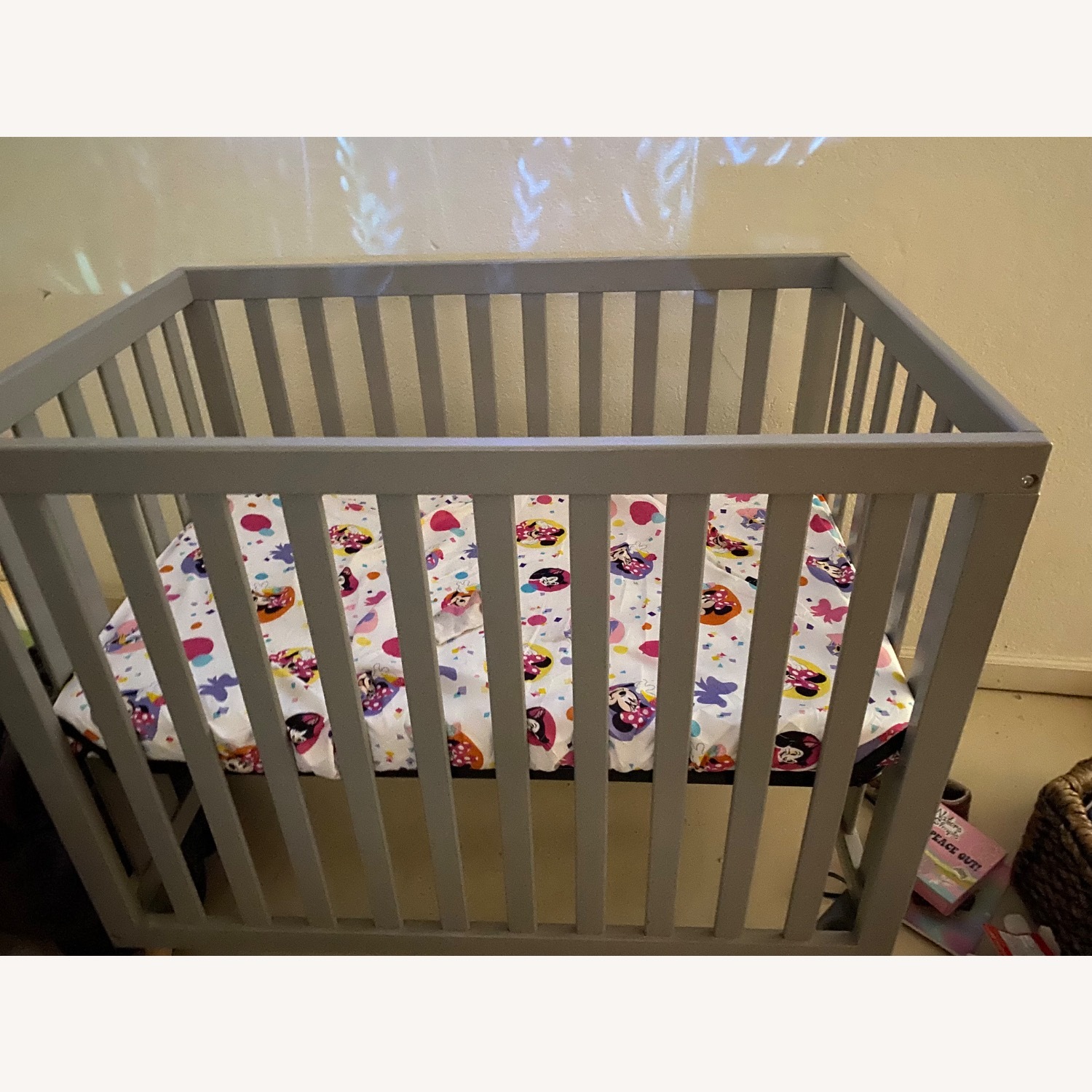 Essex Light Gray Crib - image-3