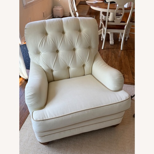 Used Ethan Allen White Fabric Accent Chairs for sale on AptDeco