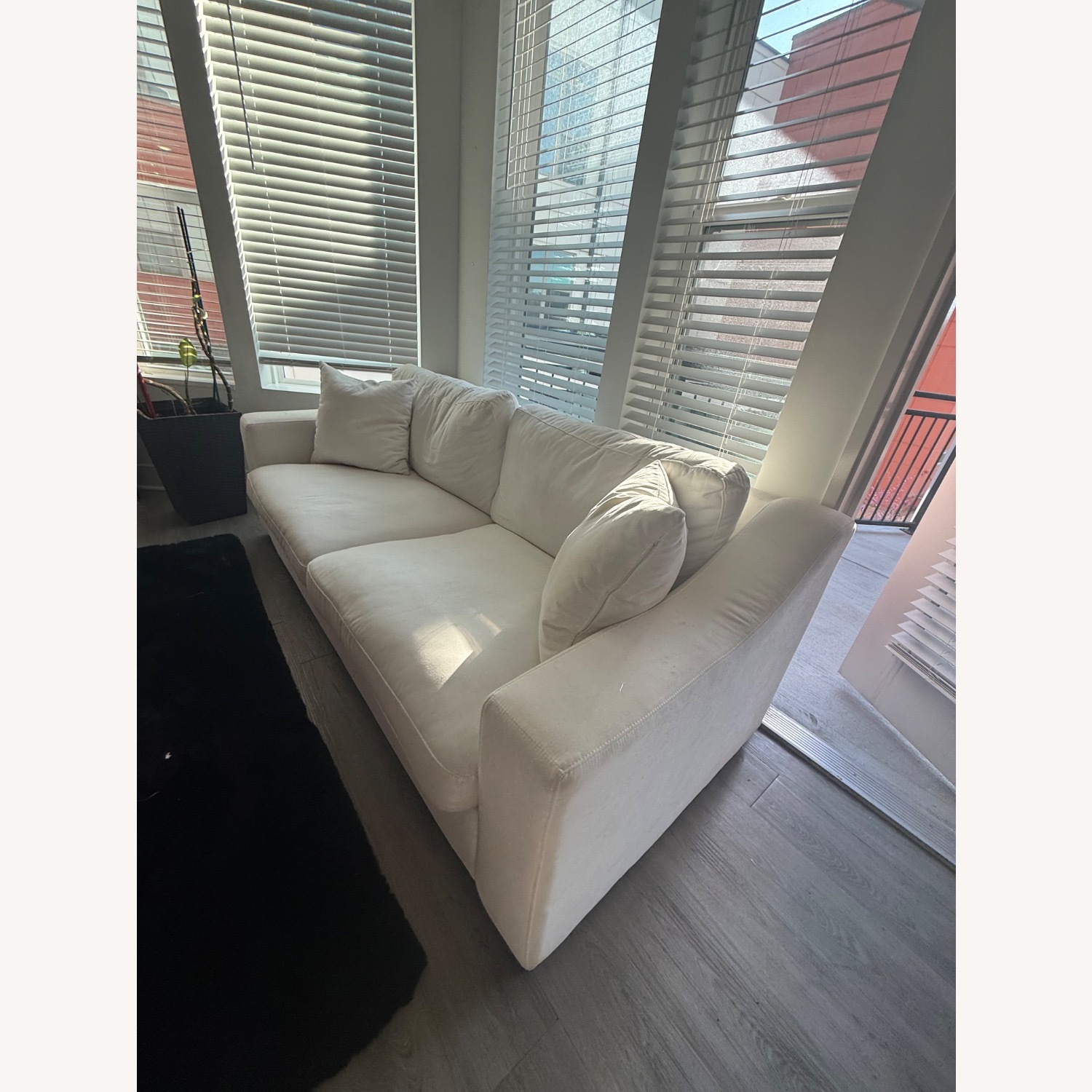 Coaster Fine Furniture White 3+ Seater Sofa - image-1