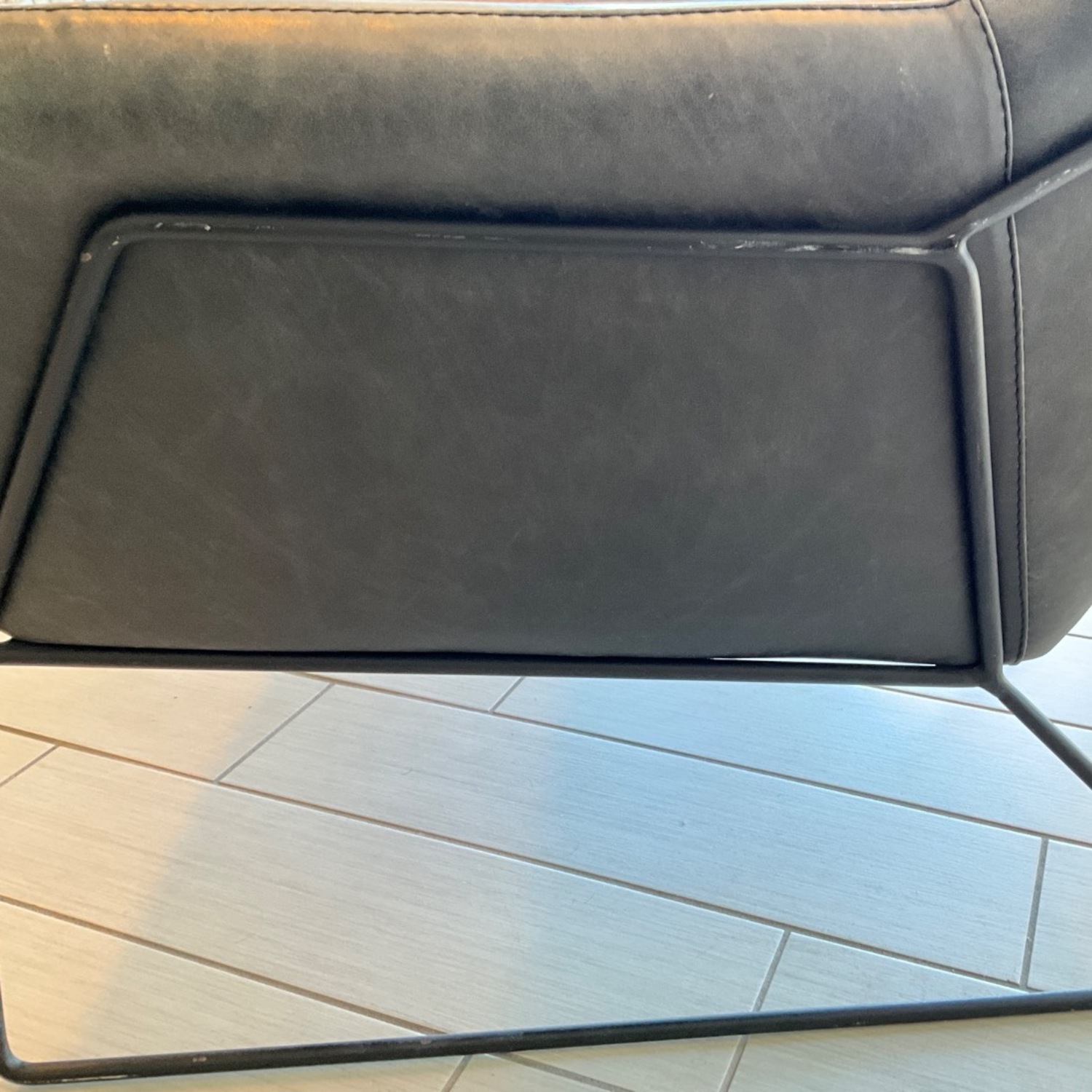 Moe's Home Collection Black Leather Armchair - image-2