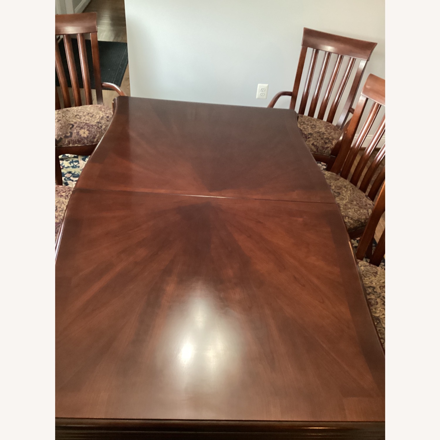 Bernhardt Paris Dining Set with 2 Leaves - image-2