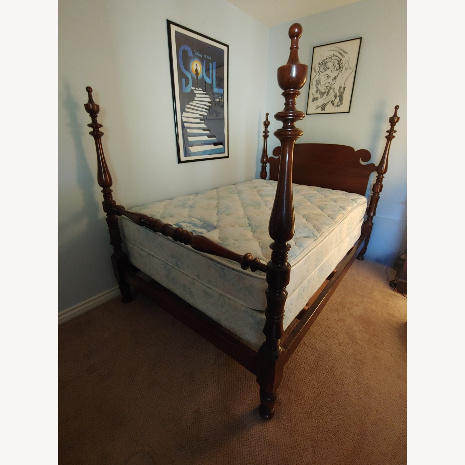 Antique 4-Poster - Full Size - image-2