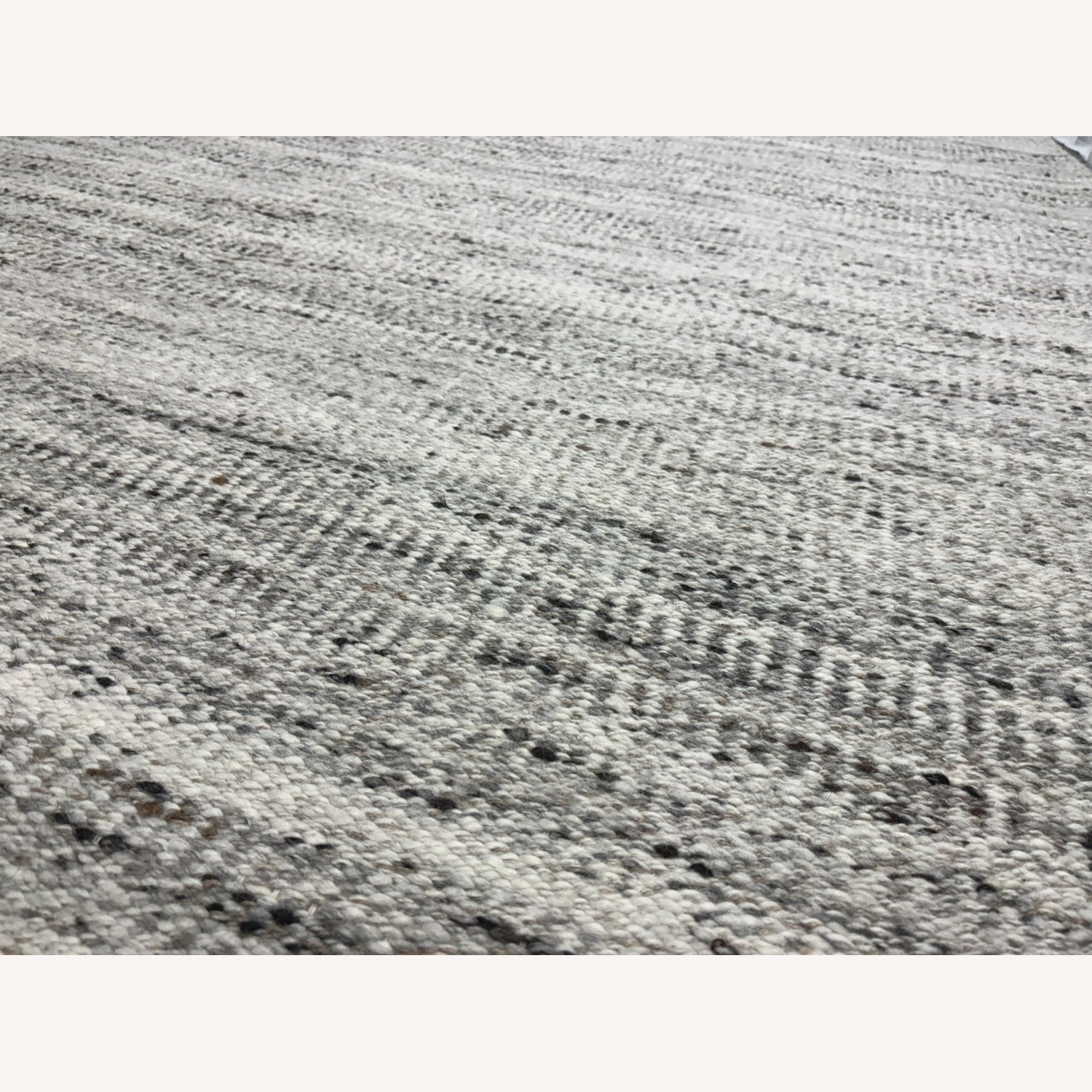 Restoration Hardware Saravia Wool & Jute Rug – 9x12 - image-9