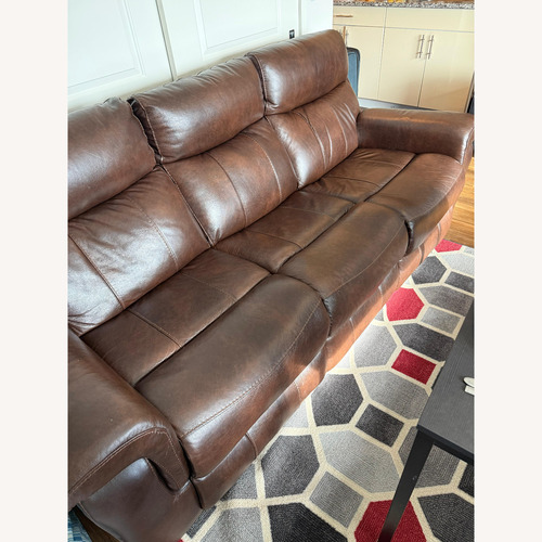 Used Glory Furniture power-recliner 3 Seater for sale on AptDeco