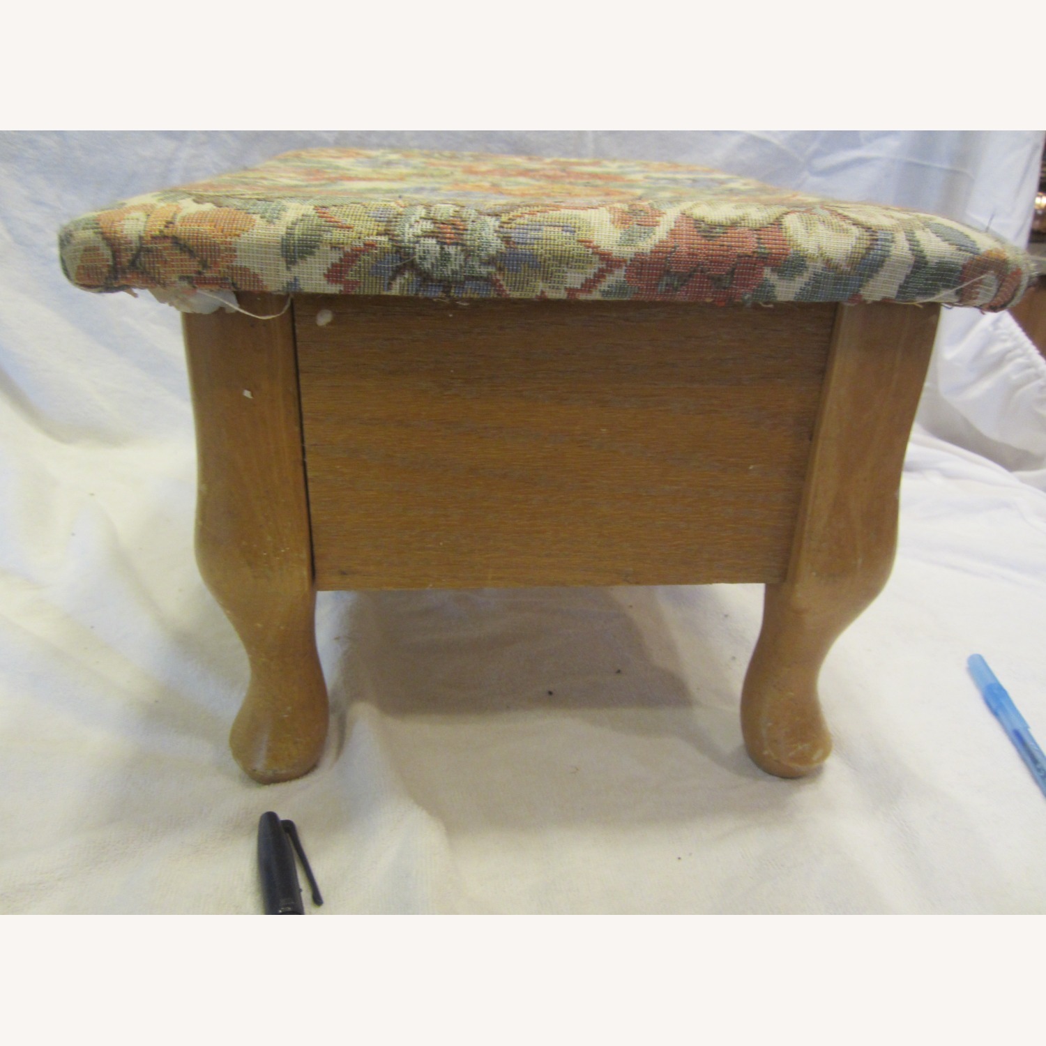 Vintage/Antique Finds Wood Ottoman - image-4