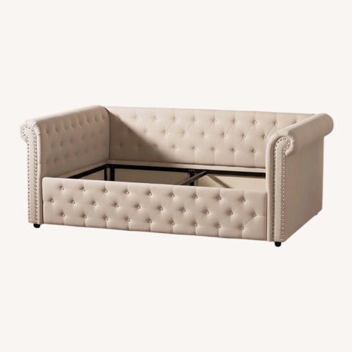 Used Wayfair Michelle Upholstered Queen Size Daybed for sale on AptDeco