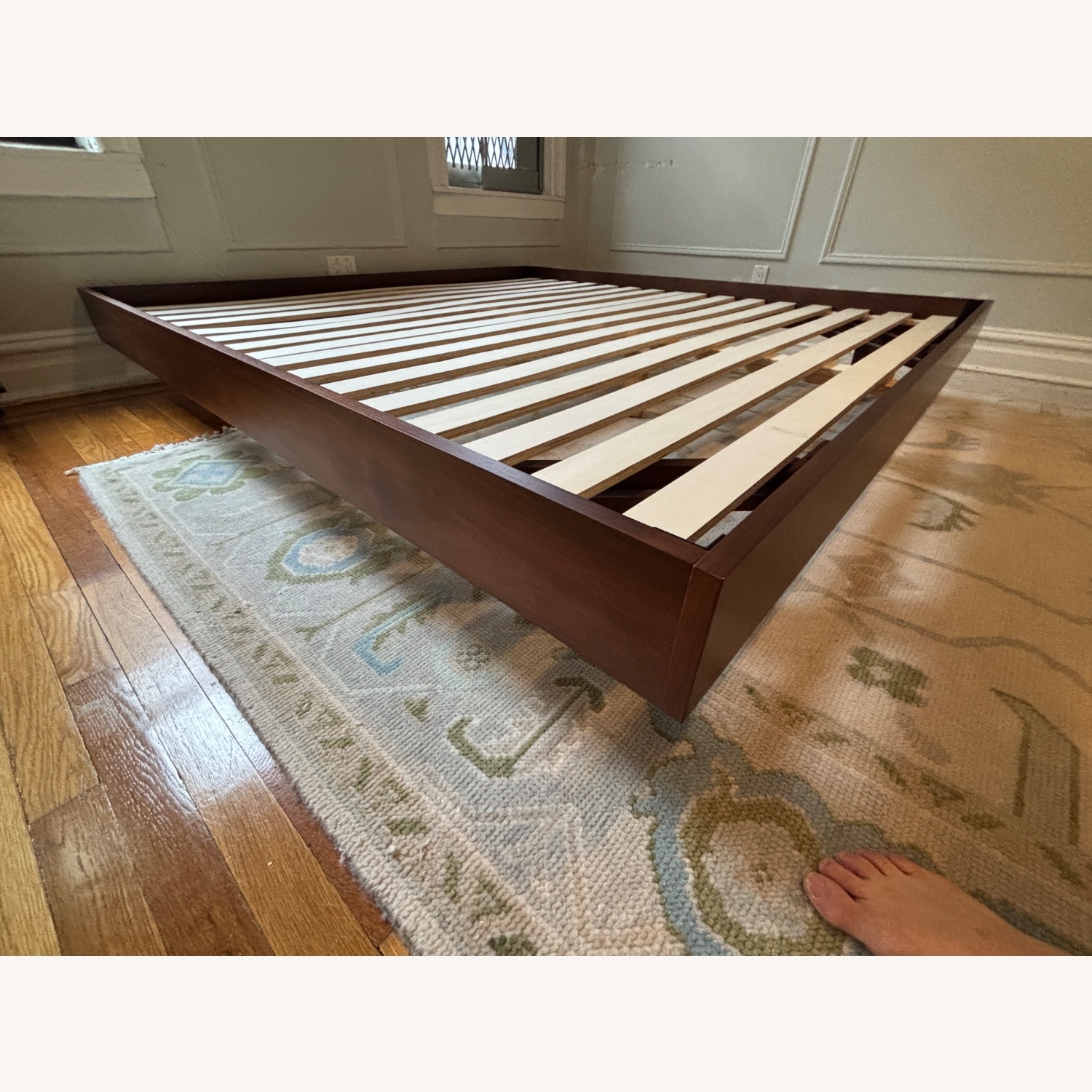 Article Basi Dark Brown Wood King Bed - image-4