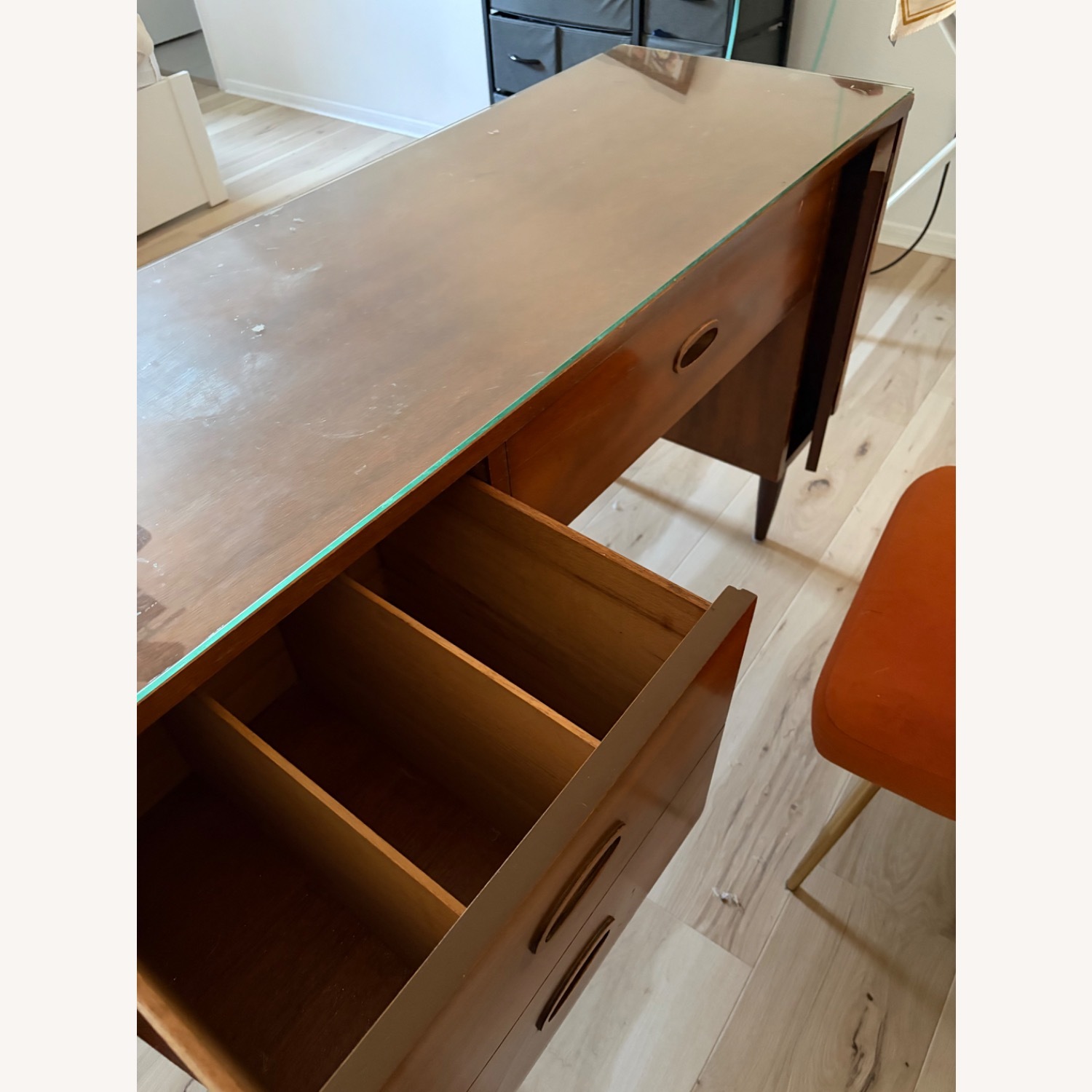 Vintage/Antique Dark Brown Wood Desk - image-4