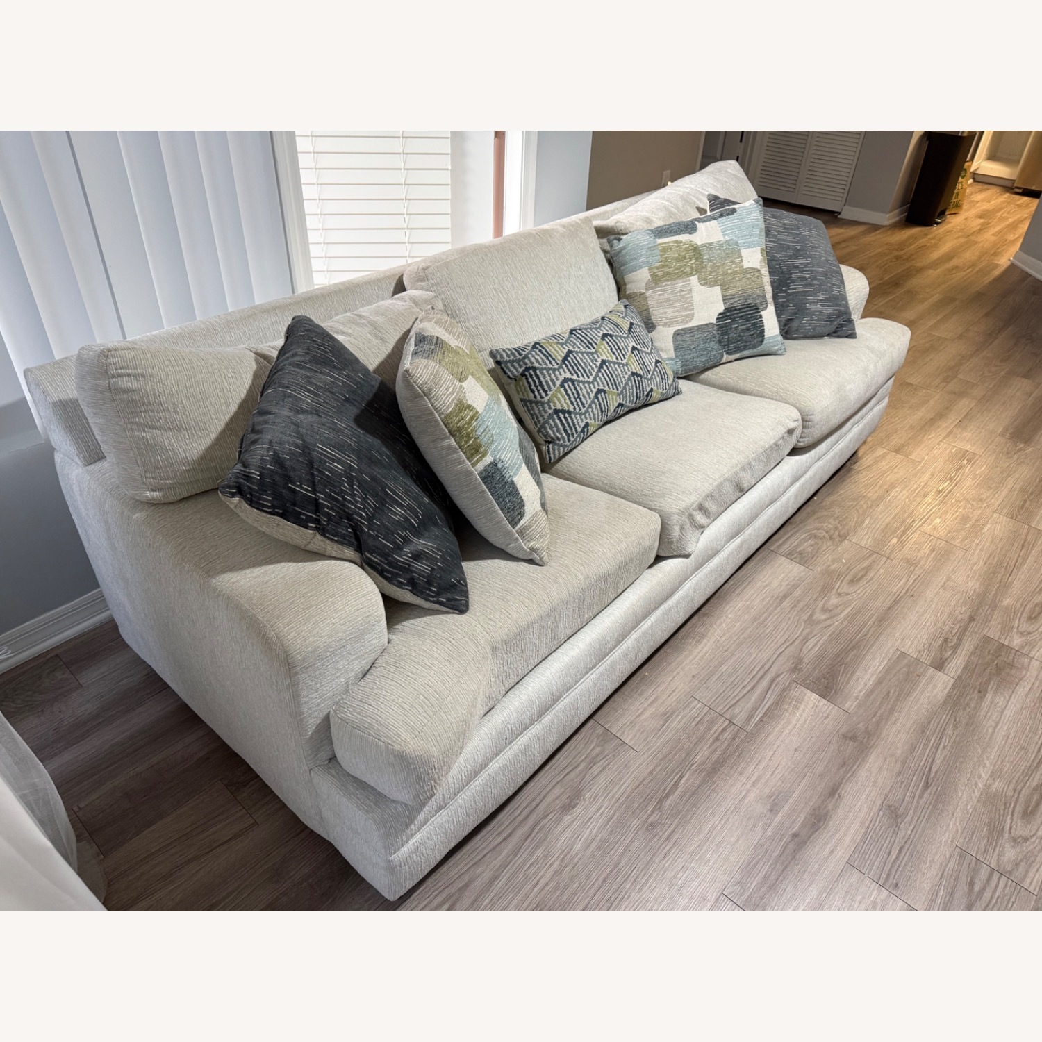 Rooms To Go Fabric Sleeper Sofa - image-2