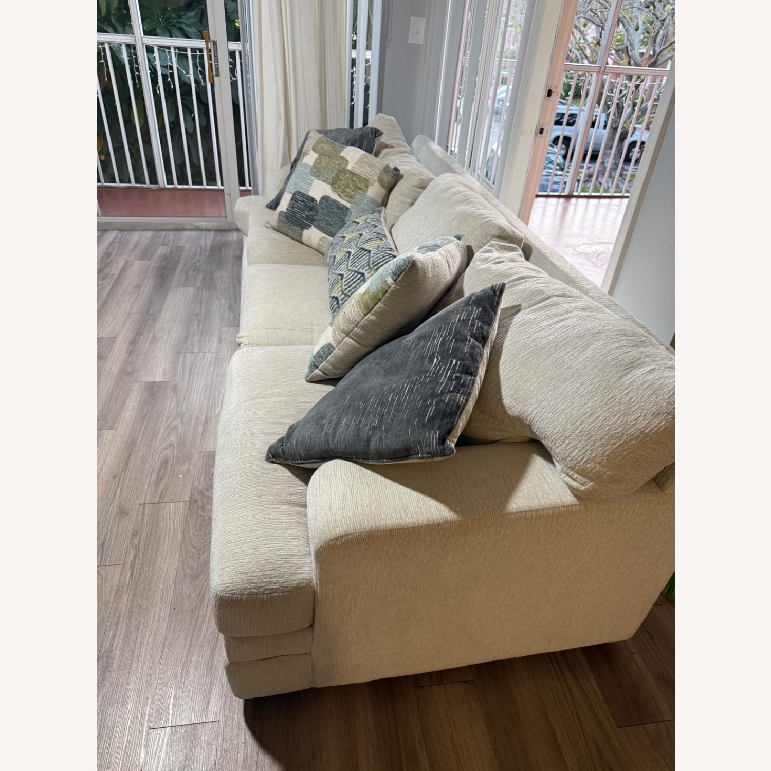 Rooms To Go Fabric Sleeper Sofa - image-3