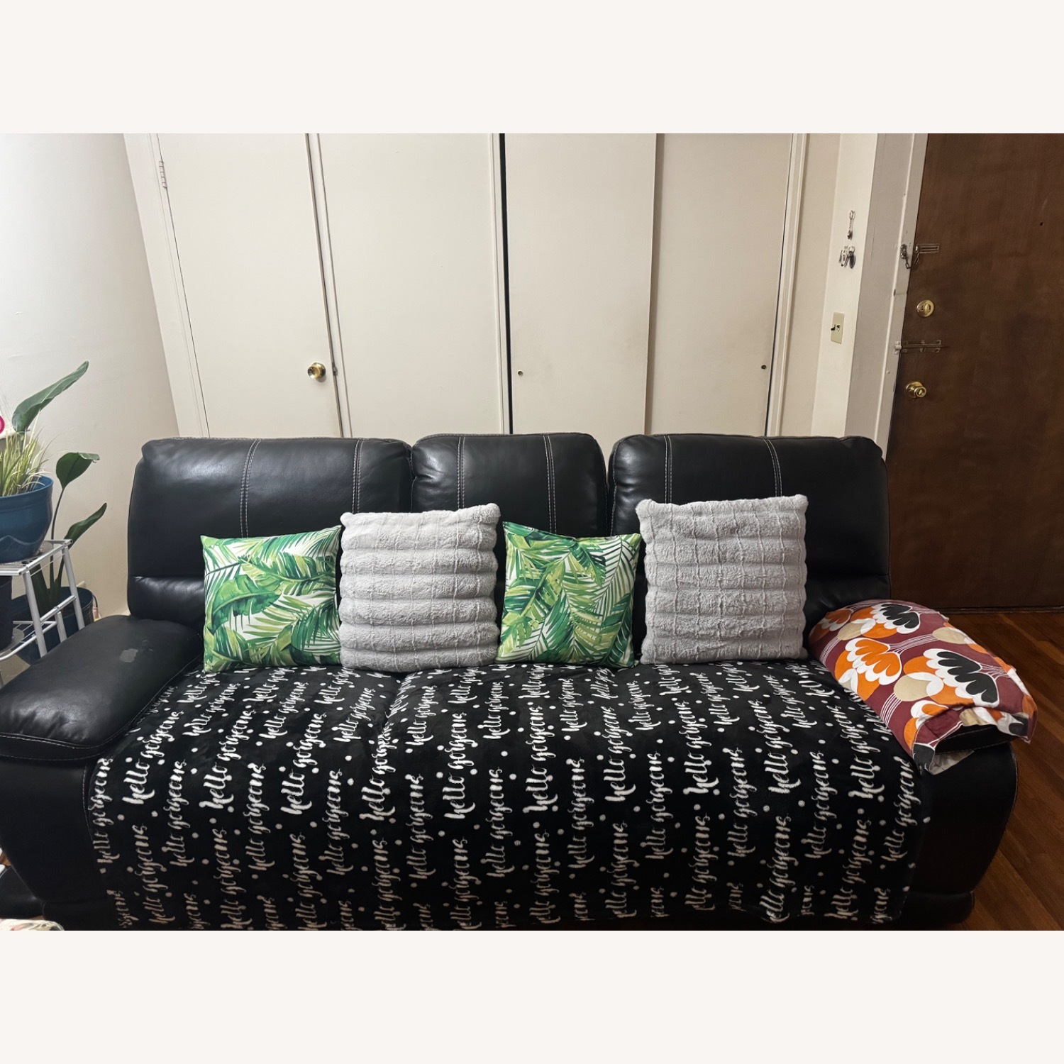 Raymour & Flanigan Black Leather 3+ Seater Sofa - image-2