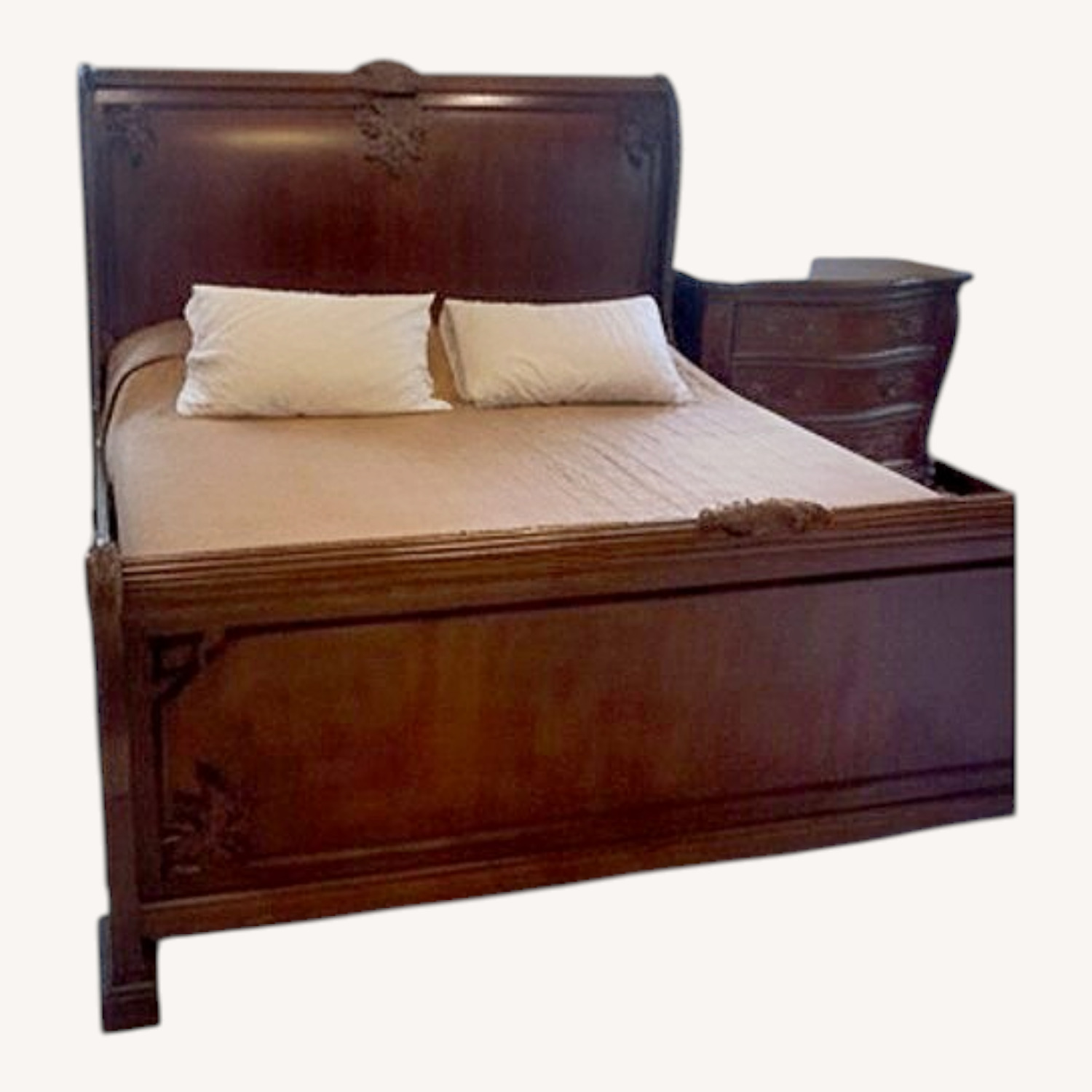 Hooker Furniture King Sleigh Bed  - image-6