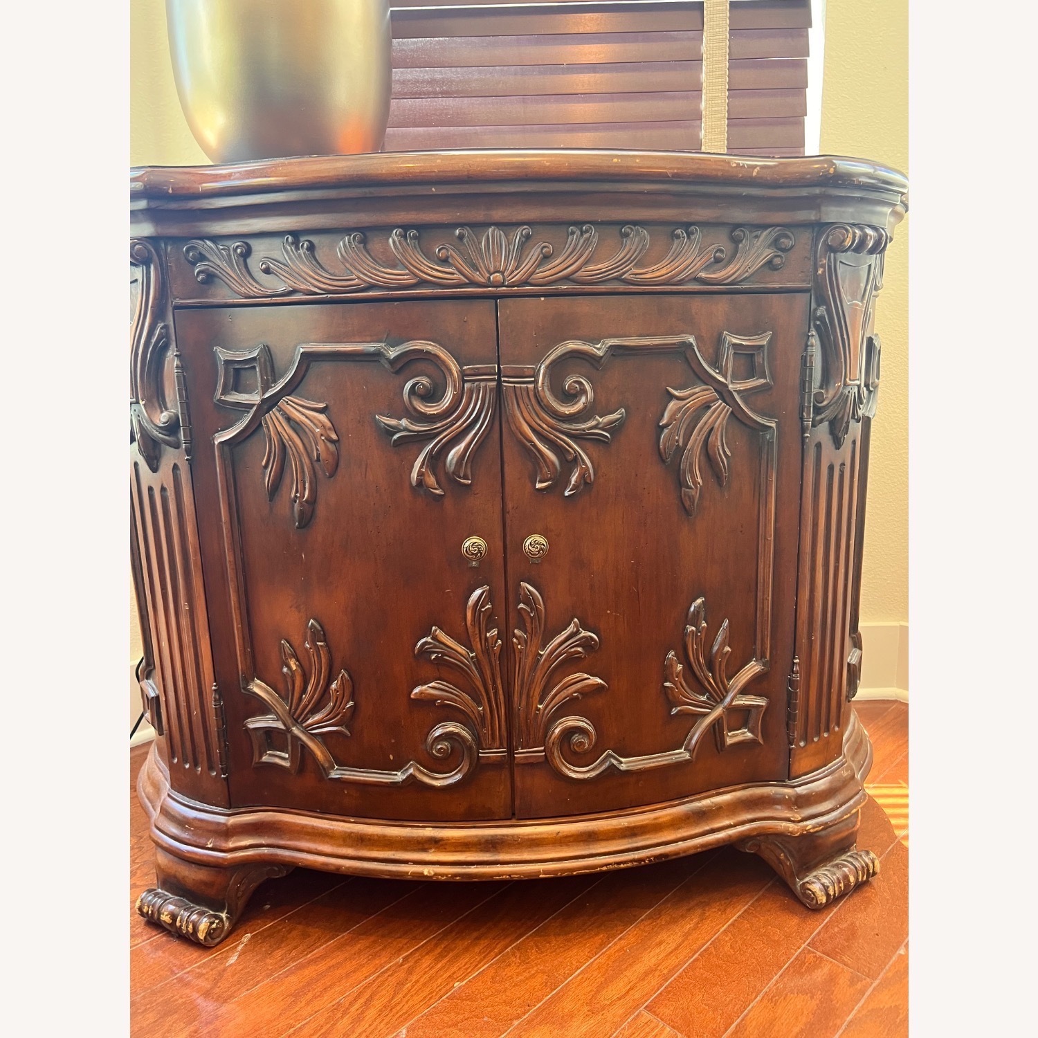 Hooker Furniture Corporation Chest - image-4