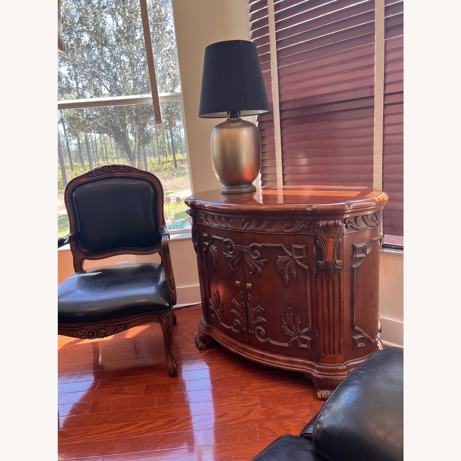 Hooker Furniture Corporation Chest - image-2