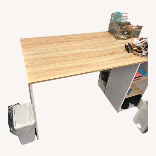 Used Vanity  for sale on AptDeco