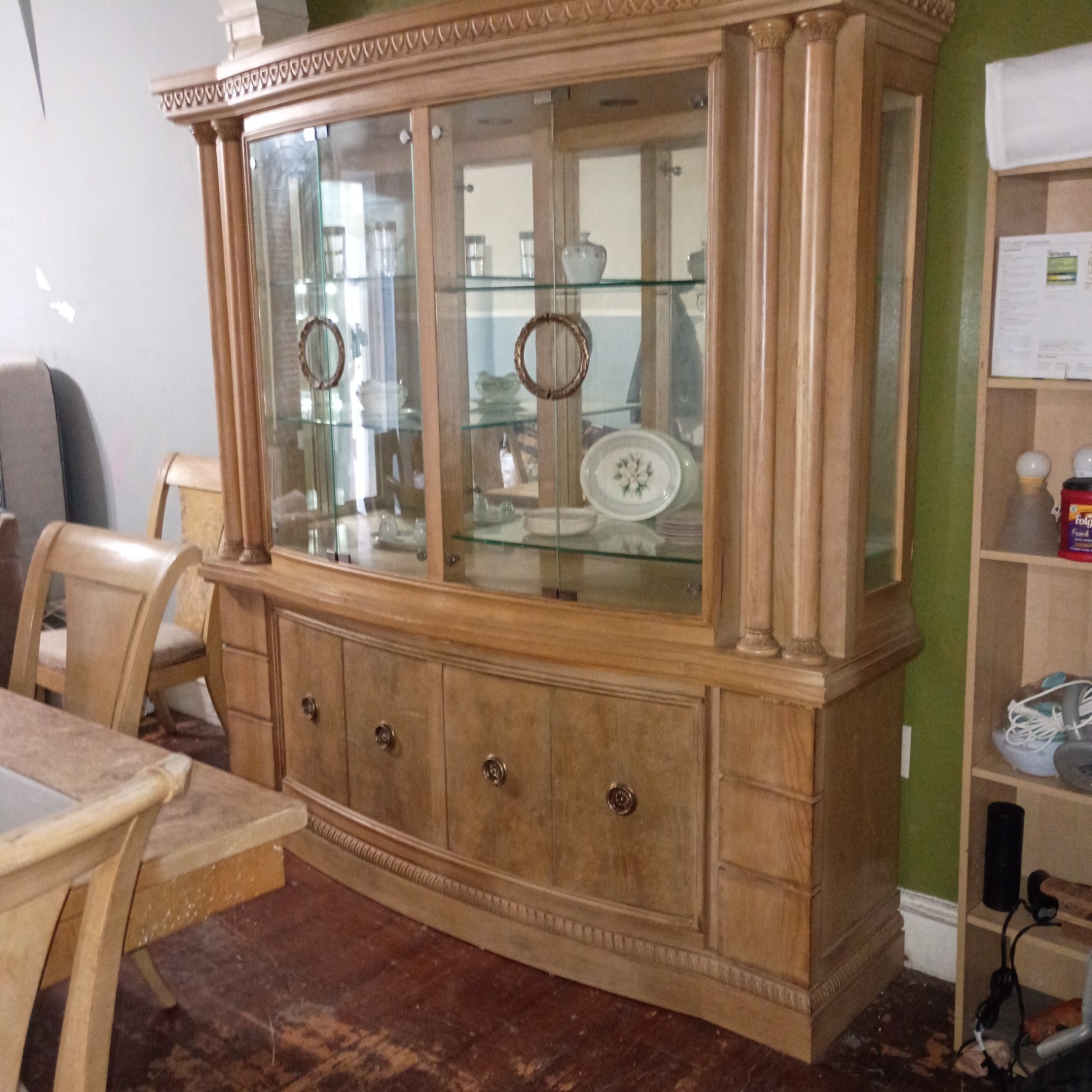 Drexel Heritage Insignia China Closet  - image-2