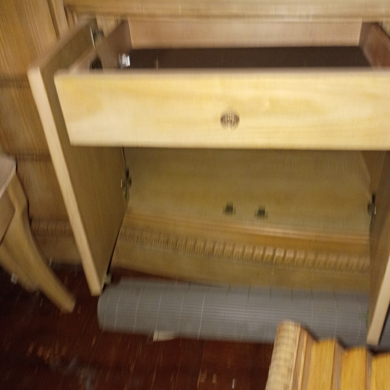 Drexel Heritage Insignia China Closet  - image-9