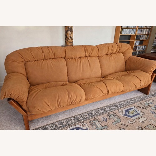 Used Mid-Century Modern Sofa Couch for sale on AptDeco